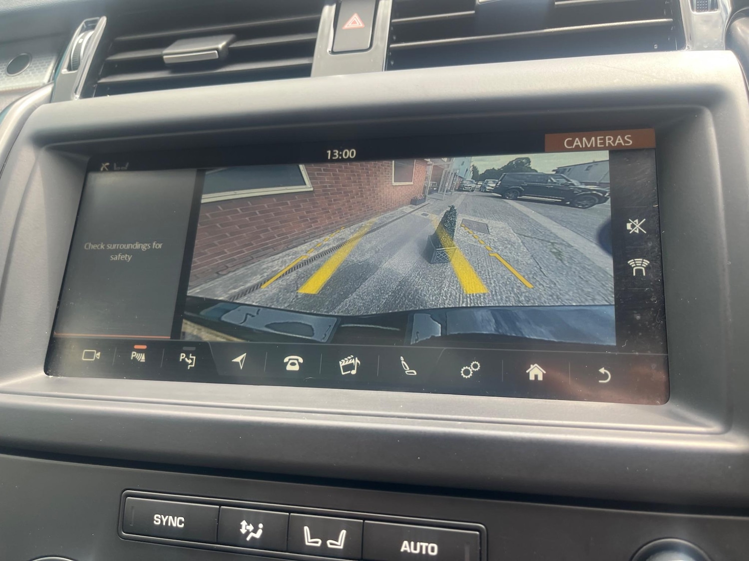 Used Land Rover Discovery 2020 for sale - 76994361: Photo 6