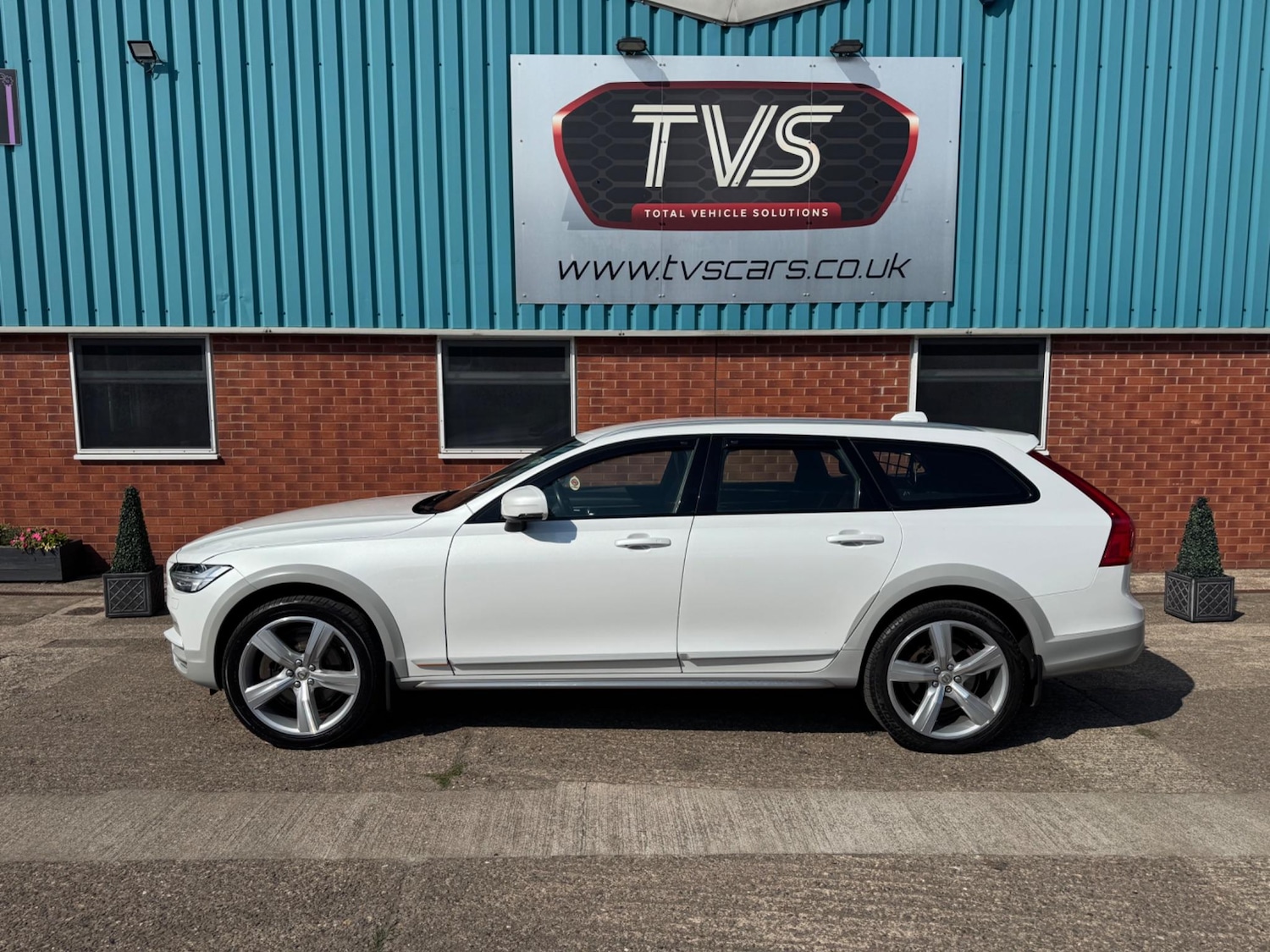 Used Volvo V90 Cross Country for sale - 77823808: Photo 4