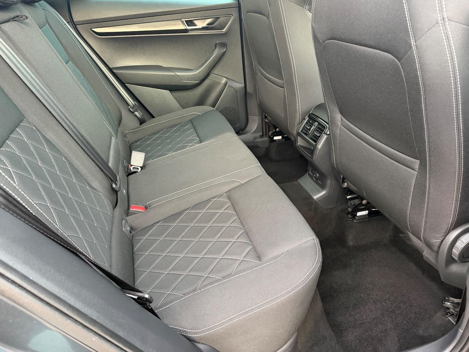 Used Skoda Karoq 2021 for sale - 77203678: Photo 11