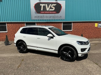 Used Volkswagen Touareg 2017 for sale - 79388254: Photo