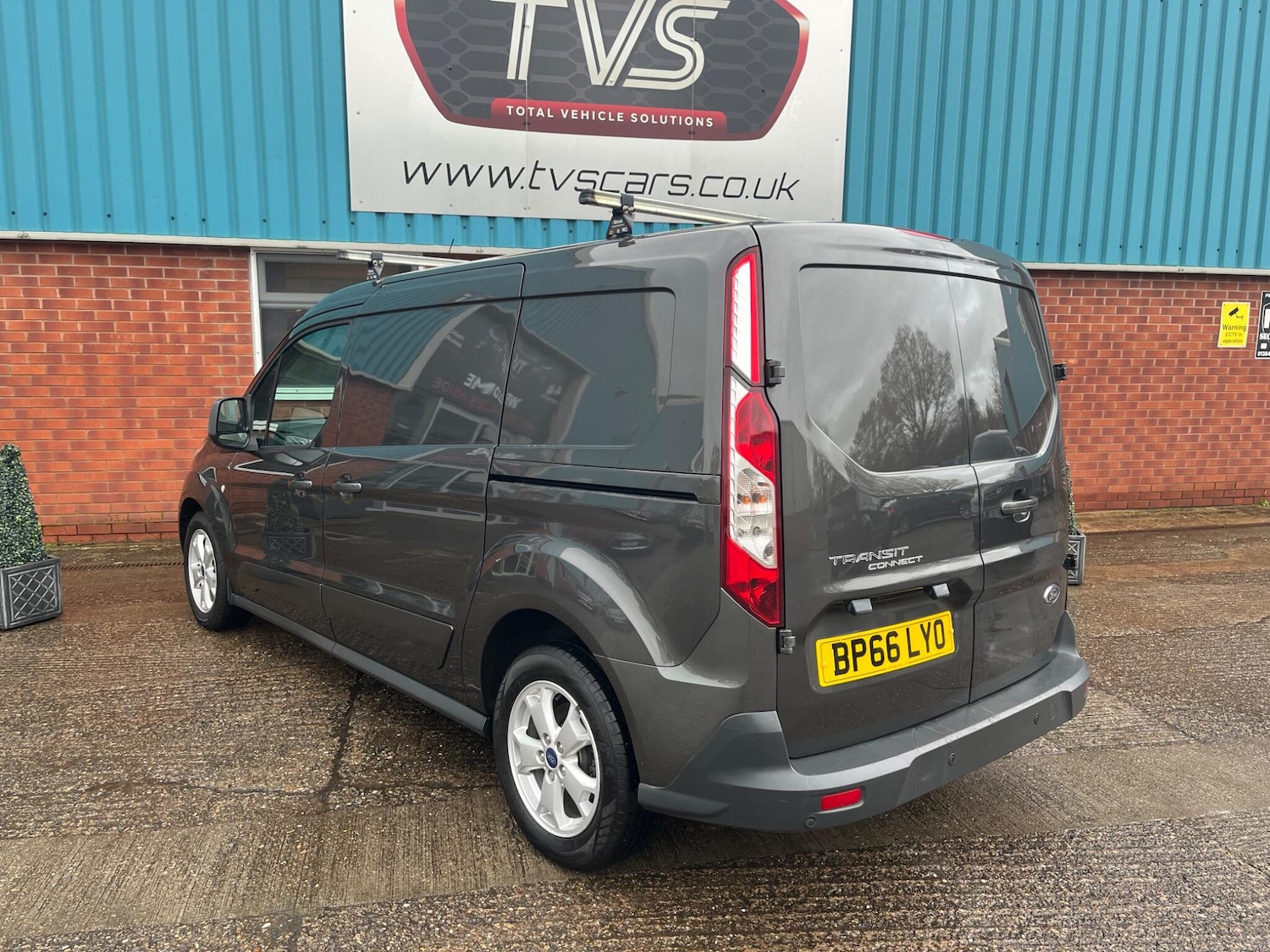 Used Ford Transit Connect 2016 for sale - 76765760: Photo 10