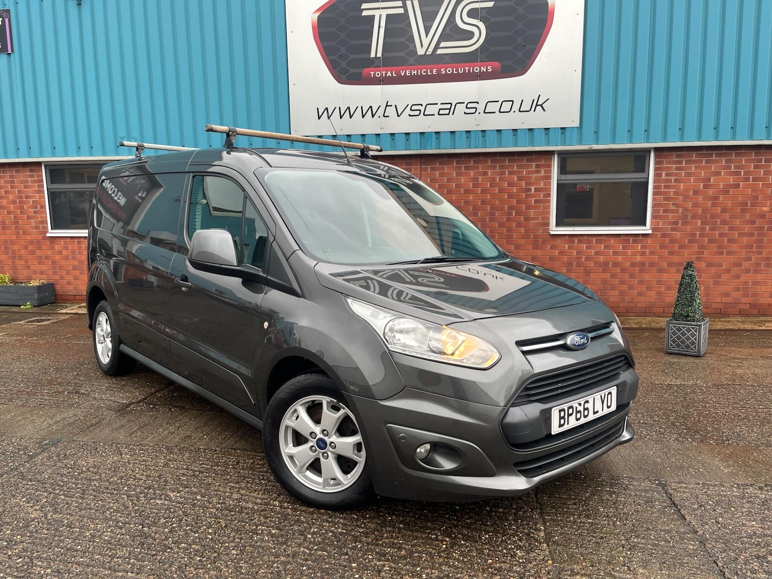 Used Ford Transit Connect 2016 for sale - 76765760: Photo 2