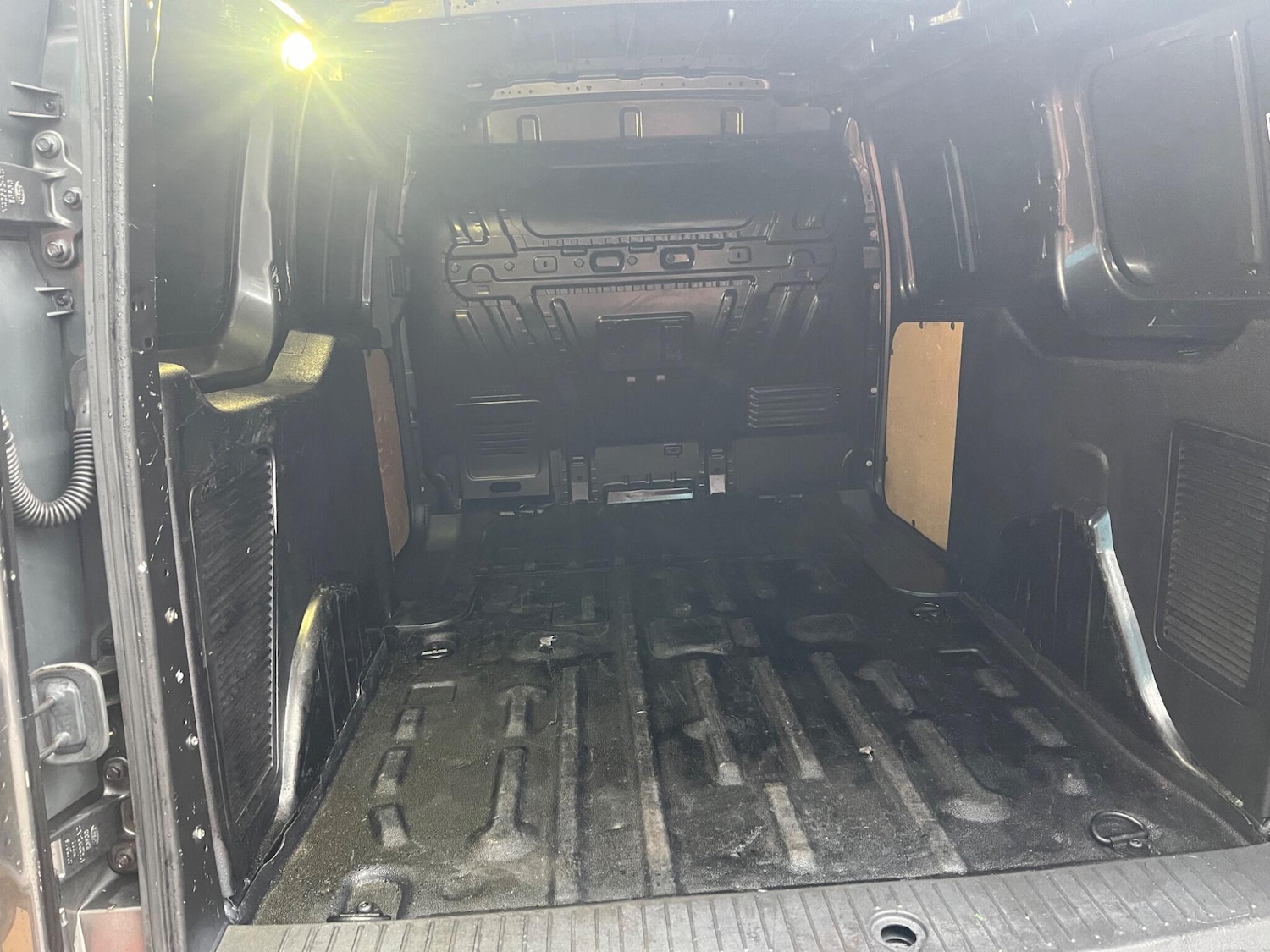 Used Ford Transit Connect 2016 for sale - 76765760: Photo 24