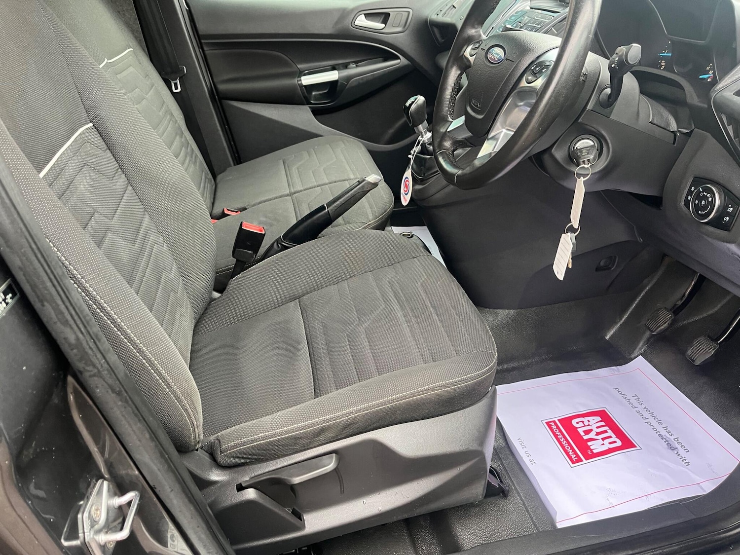 Used Ford Transit Connect 2016 for sale - 76765760: Photo 6