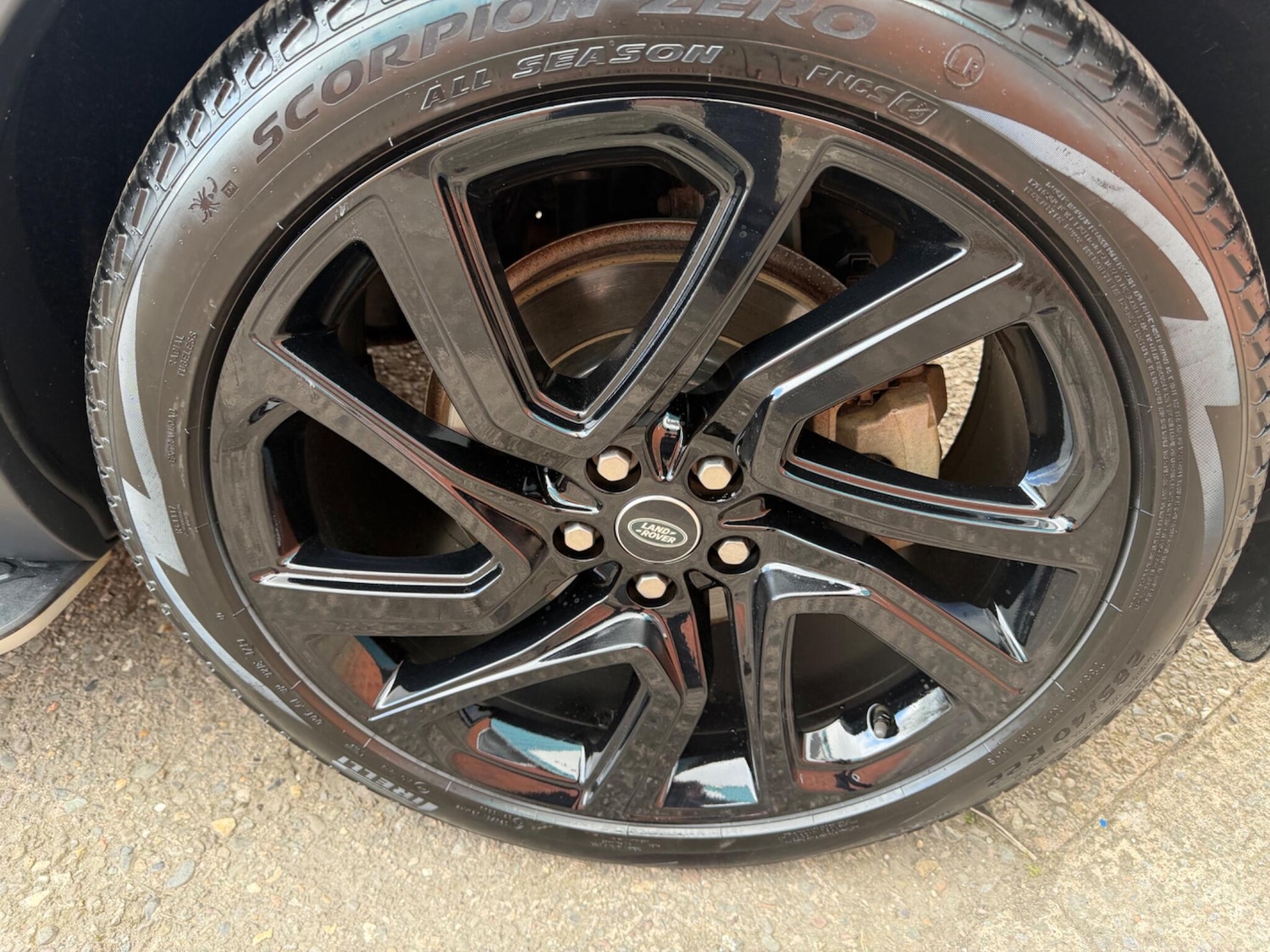 Used Land Rover Discovery 2020 for sale - 78085945: Photo 35