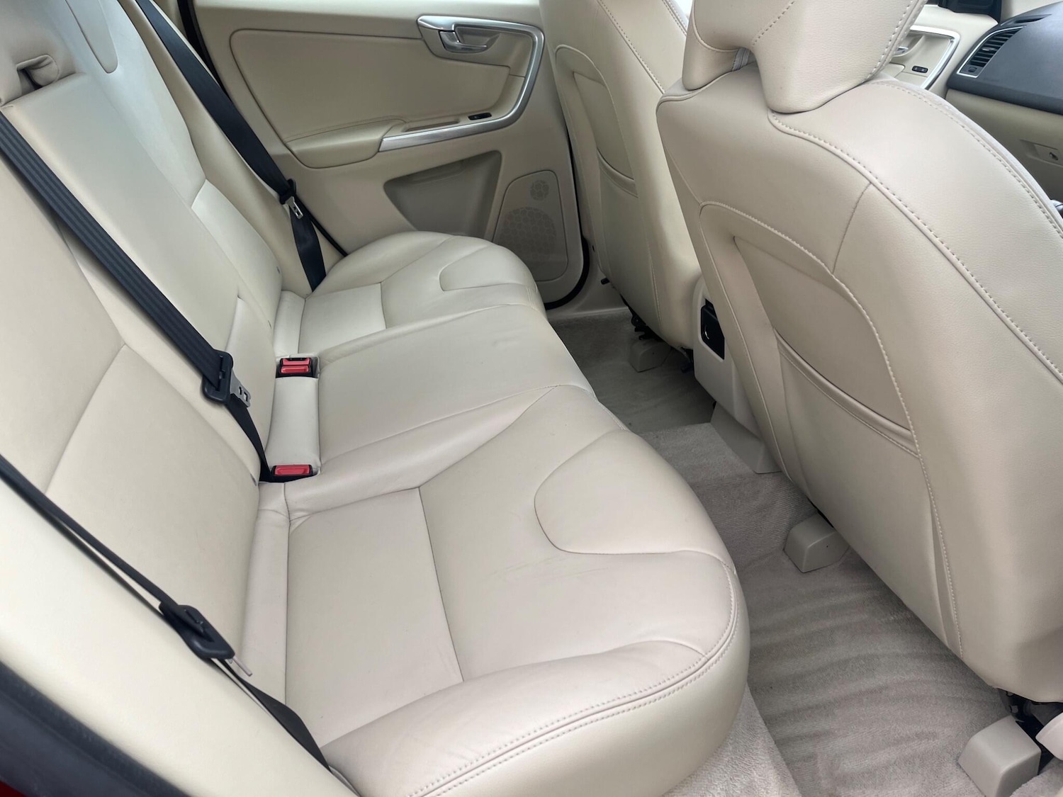 Used Volvo XC60 2016 for sale - 76349251: Photo 10