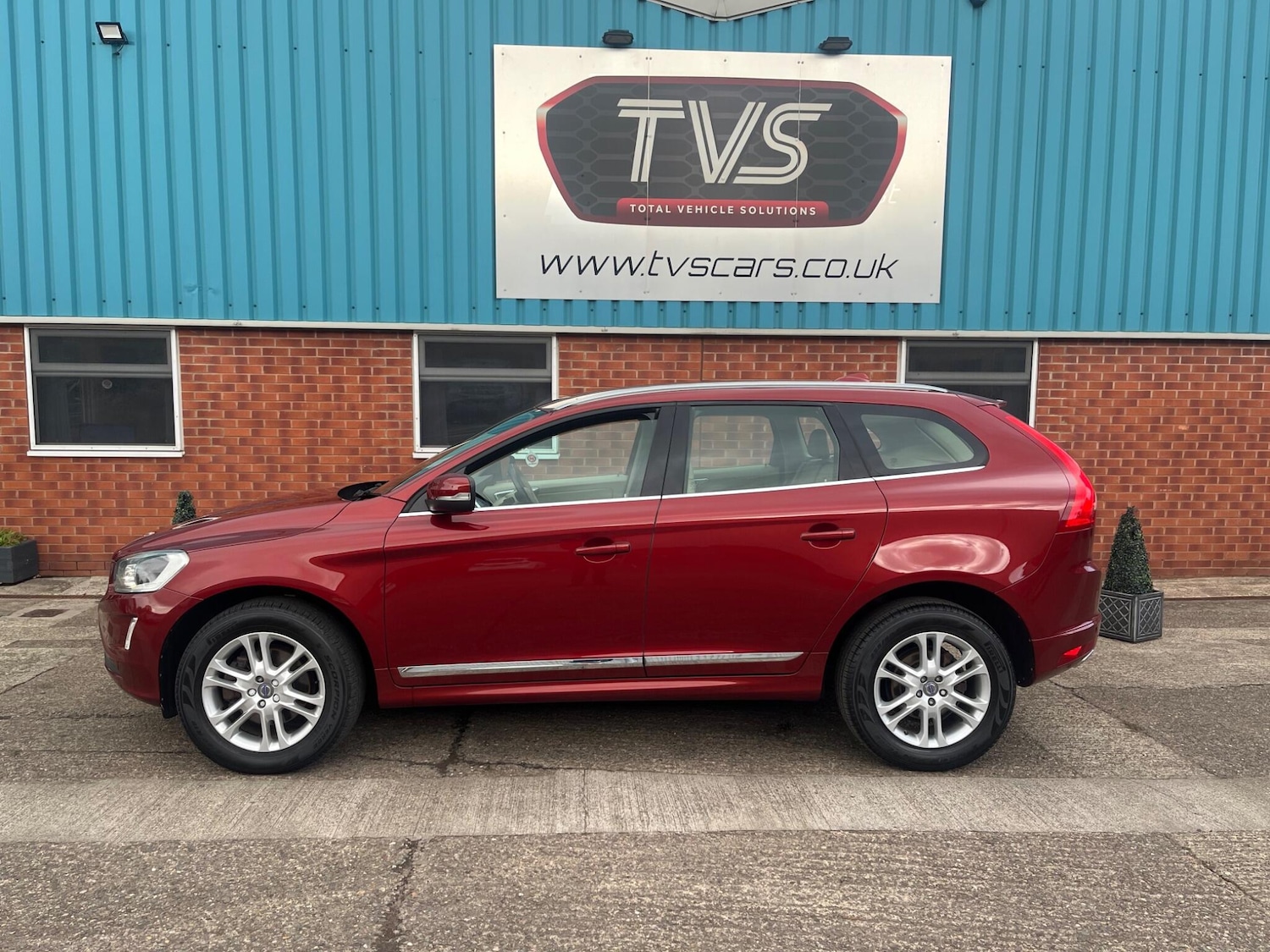 Used Volvo XC60 2016 for sale - 76349251: Photo 16