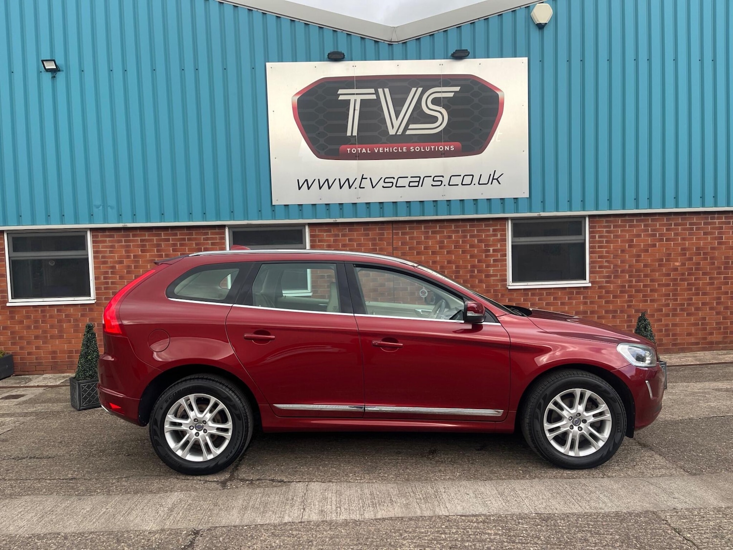 Used Volvo XC60 2016 for sale - 76349251: Photo 23