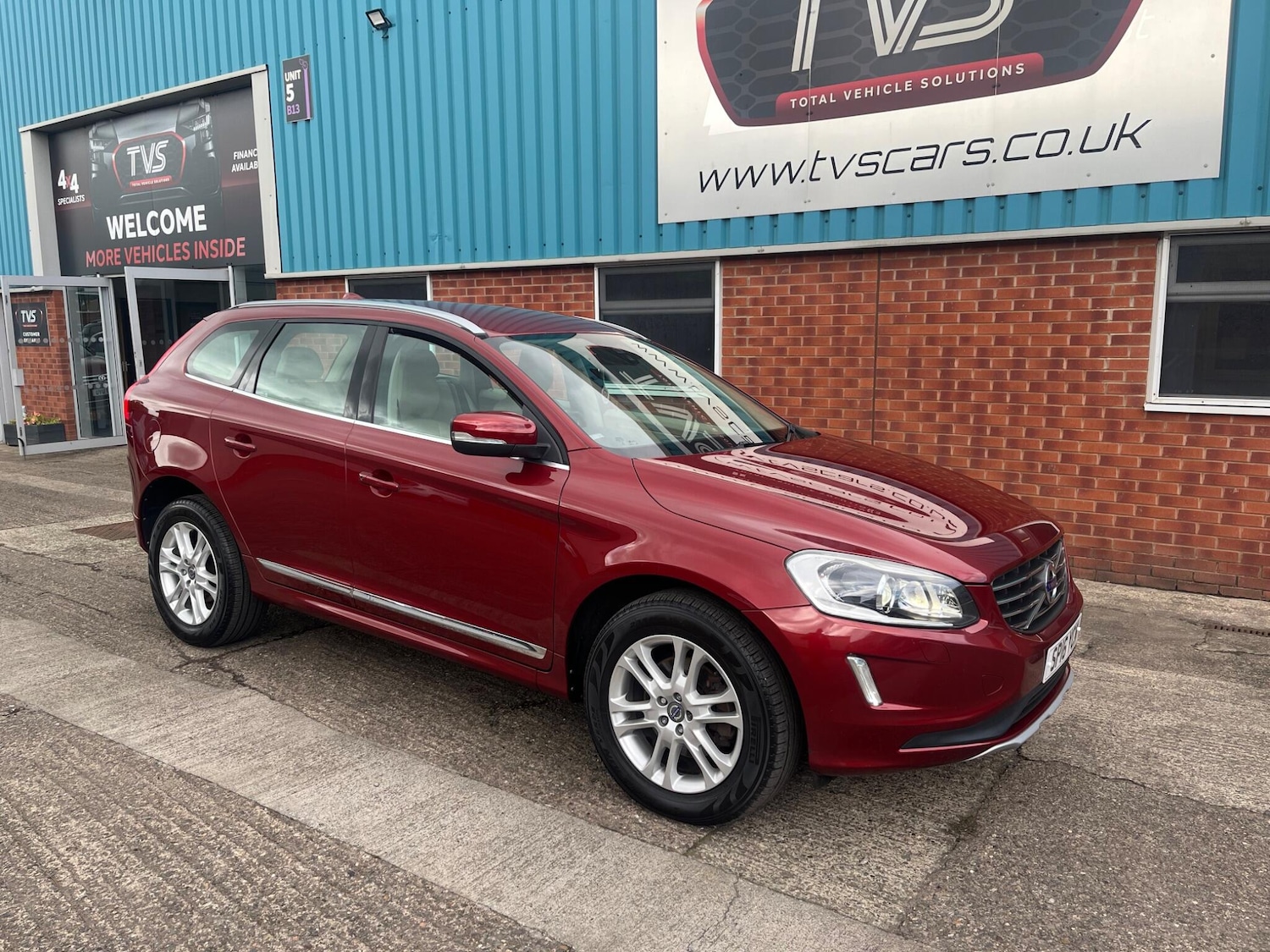 Used Volvo XC60 2016 for sale - 76349251: Photo 24