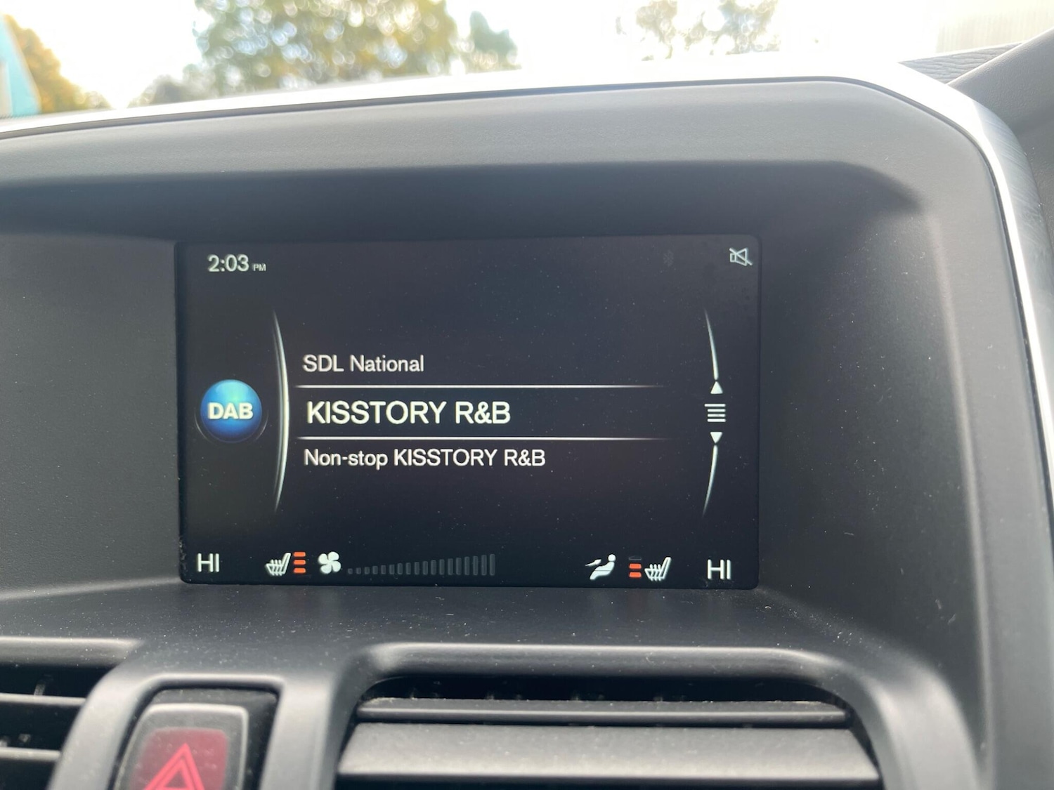 Used Volvo XC60 2016 for sale - 76349251: Photo 25