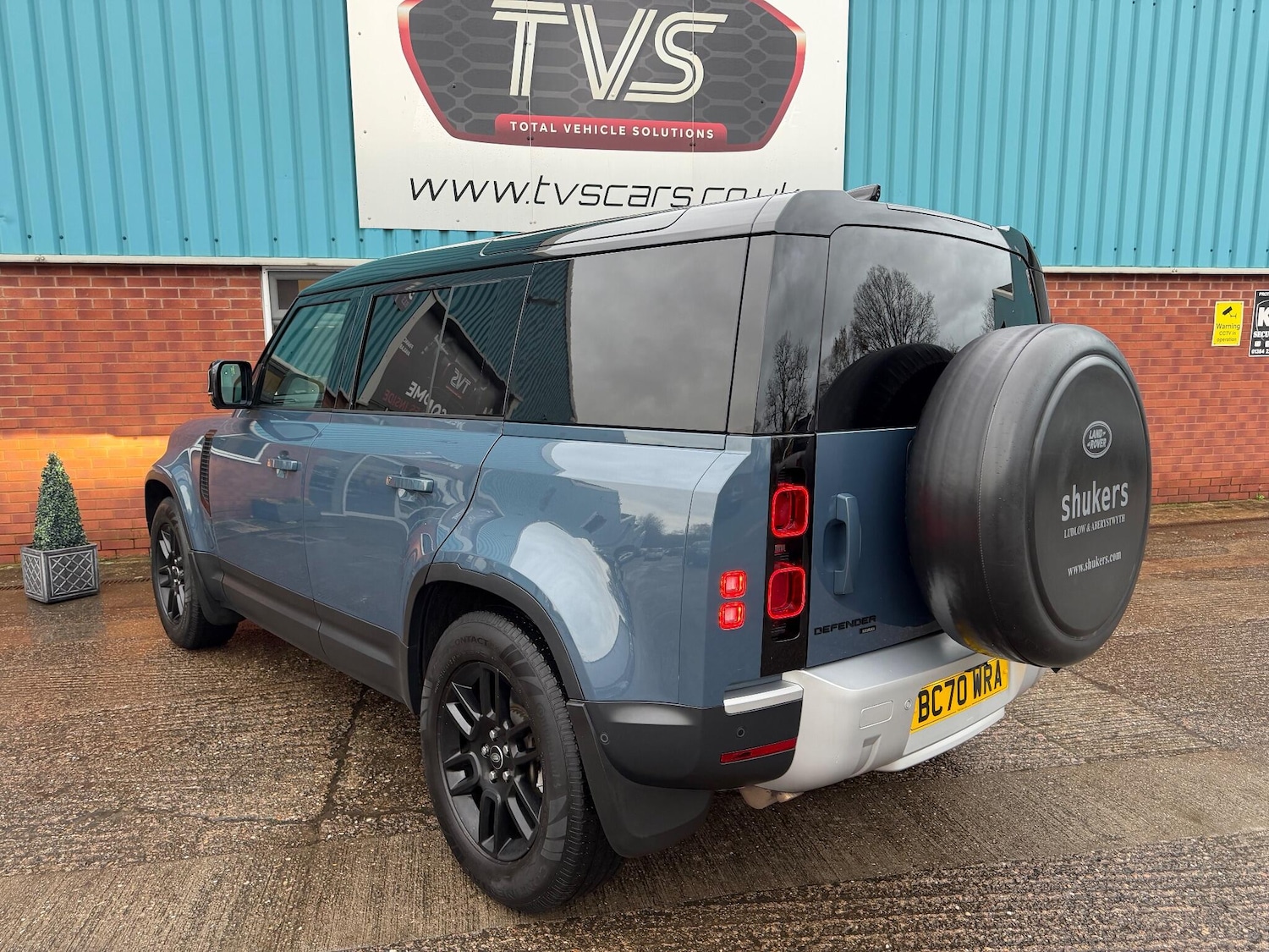 Used Land Rover Defender 110 2020 for sale - 76865443: Photo 14