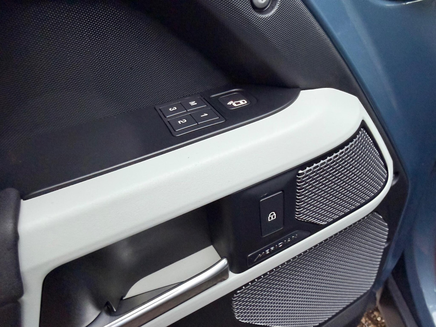 Used Land Rover Defender 110 2020 for sale - 76865443: Photo 39