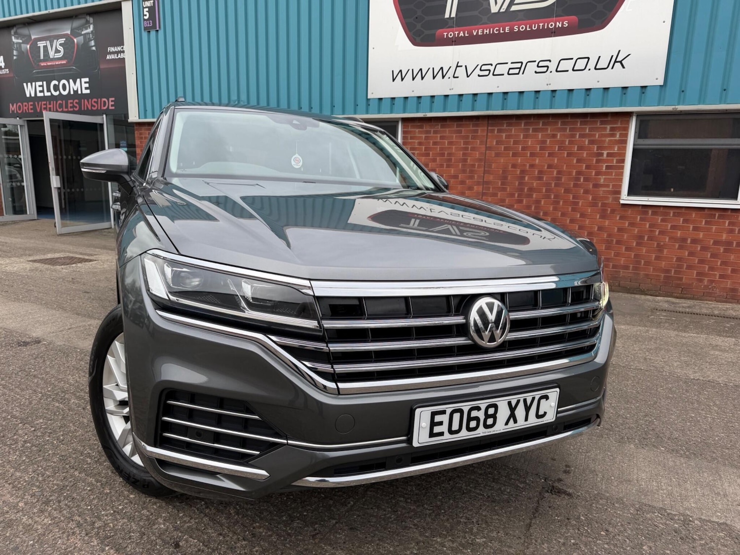 Used Volkswagen Touareg 2018 for sale - 78127672: Photo 3