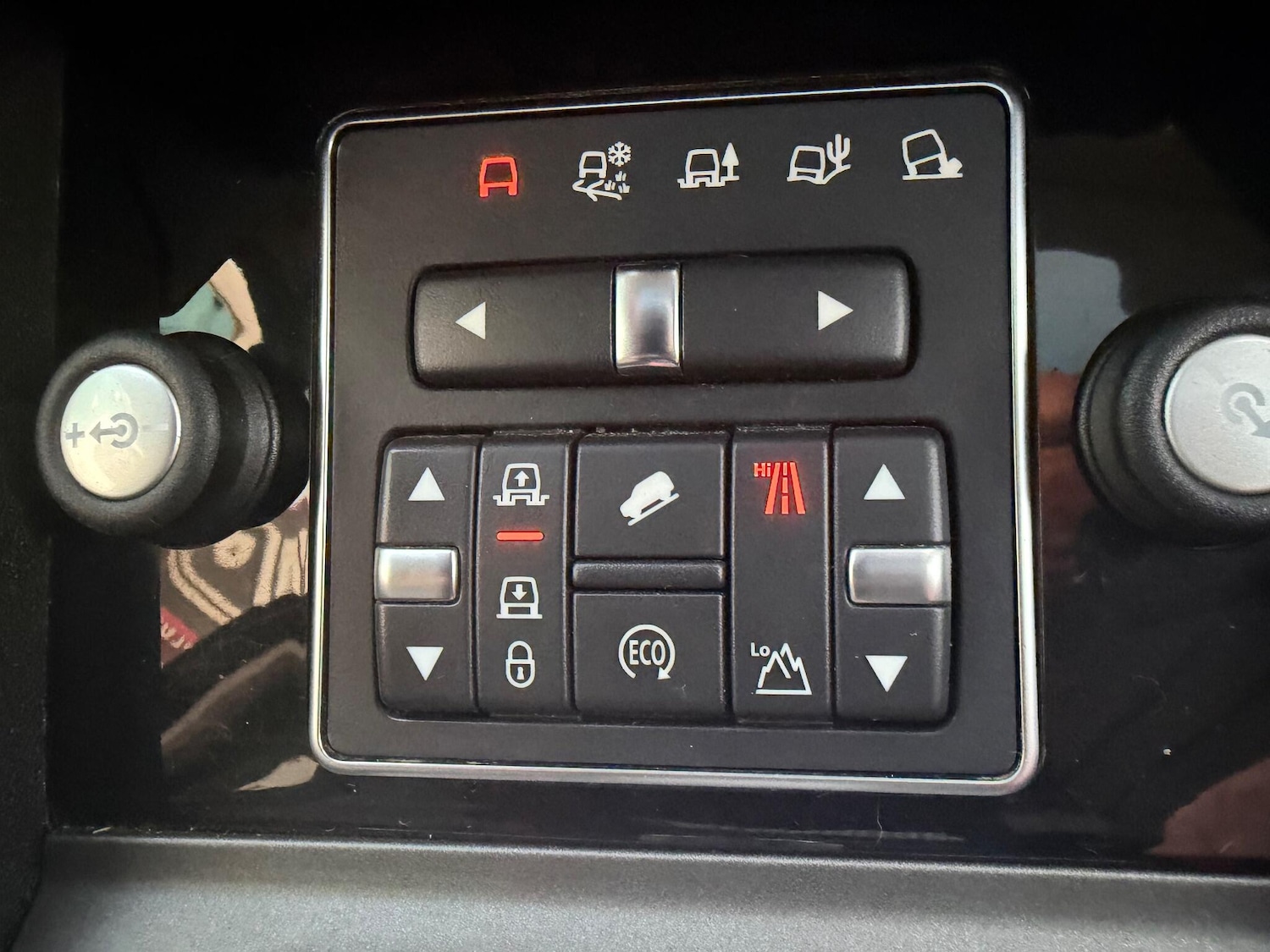 Used Land Rover Discovery 4 2015 for sale - 77074889: Photo 27