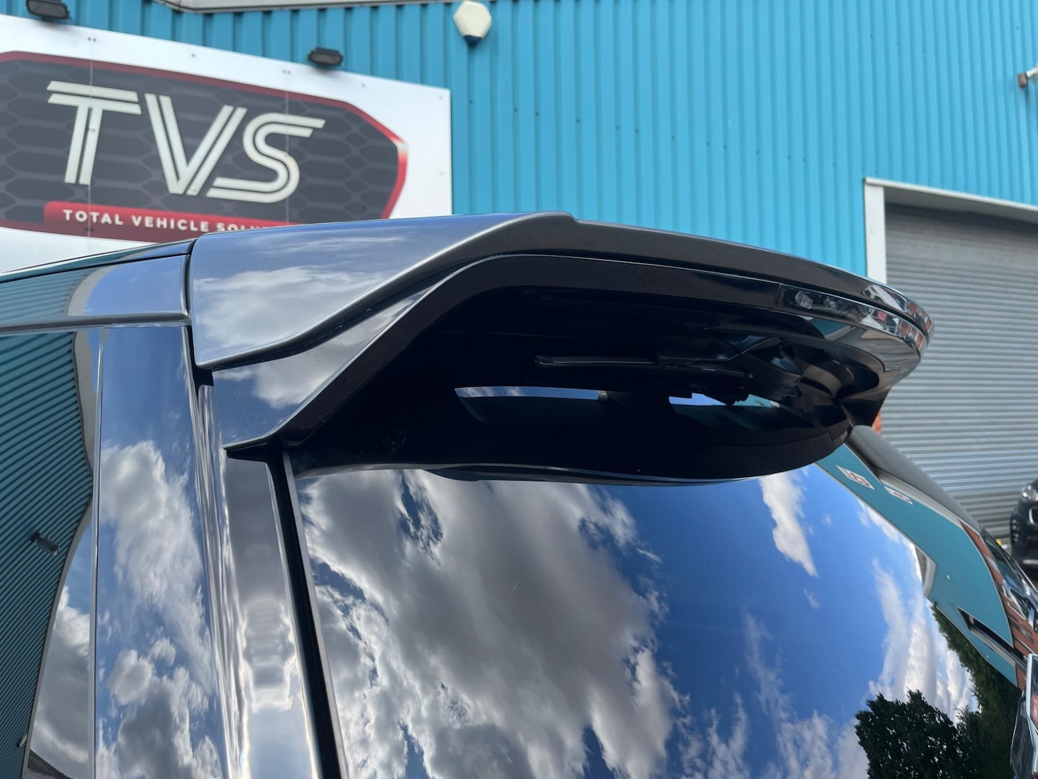 Used Land Rover Discovery 2018 for sale - 76987868: Photo 14