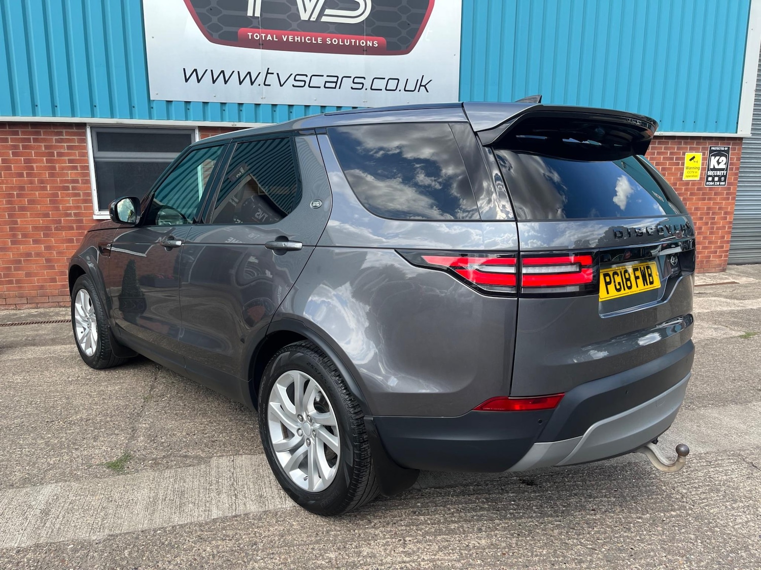 Used Land Rover Discovery 2018 for sale - 76987868: Photo 16