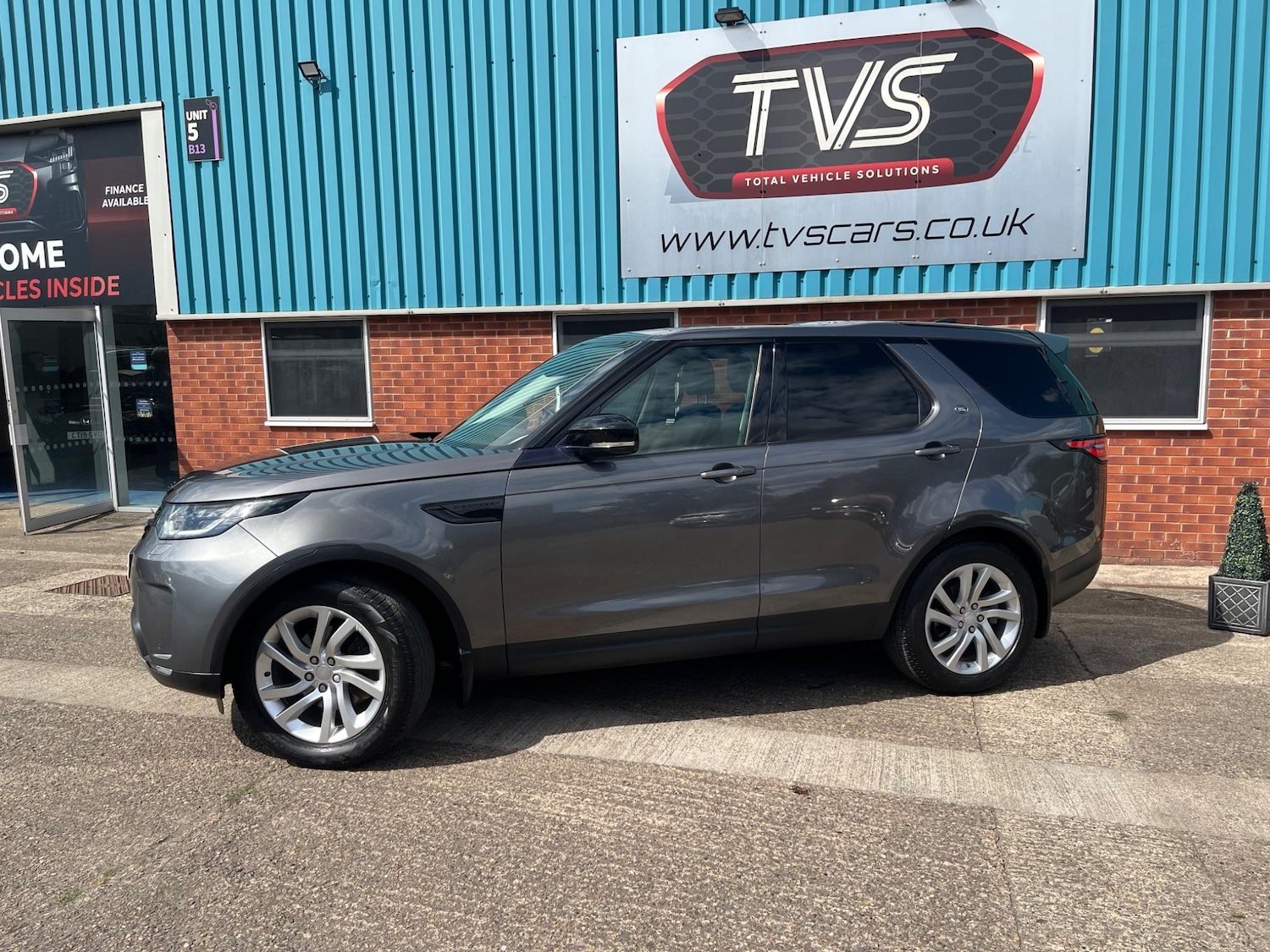 Used Land Rover Discovery 2018 for sale - 76987868: Photo 22