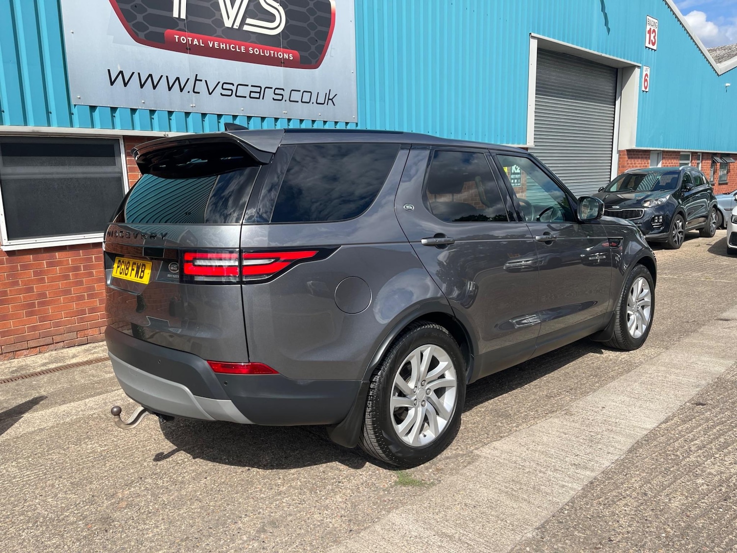 Used Land Rover Discovery 2018 for sale - 76987868: Photo 26
