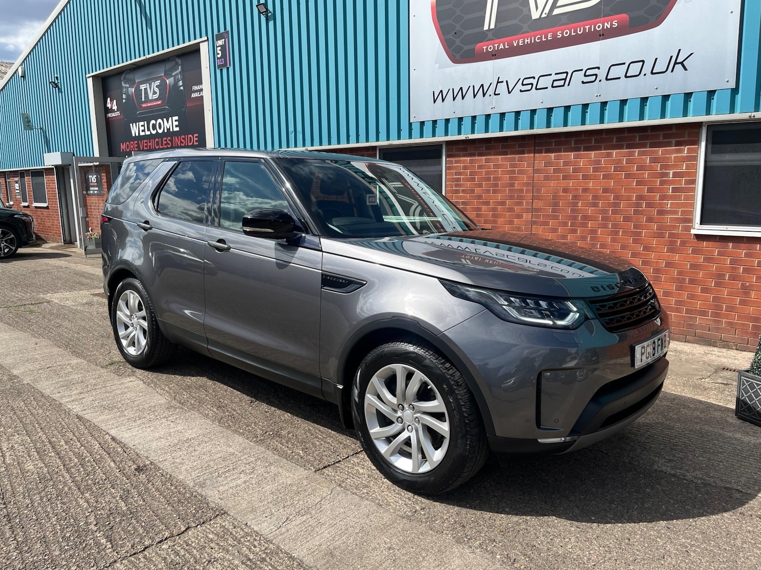 Used Land Rover Discovery 2018 for sale - 76987868: Photo 28