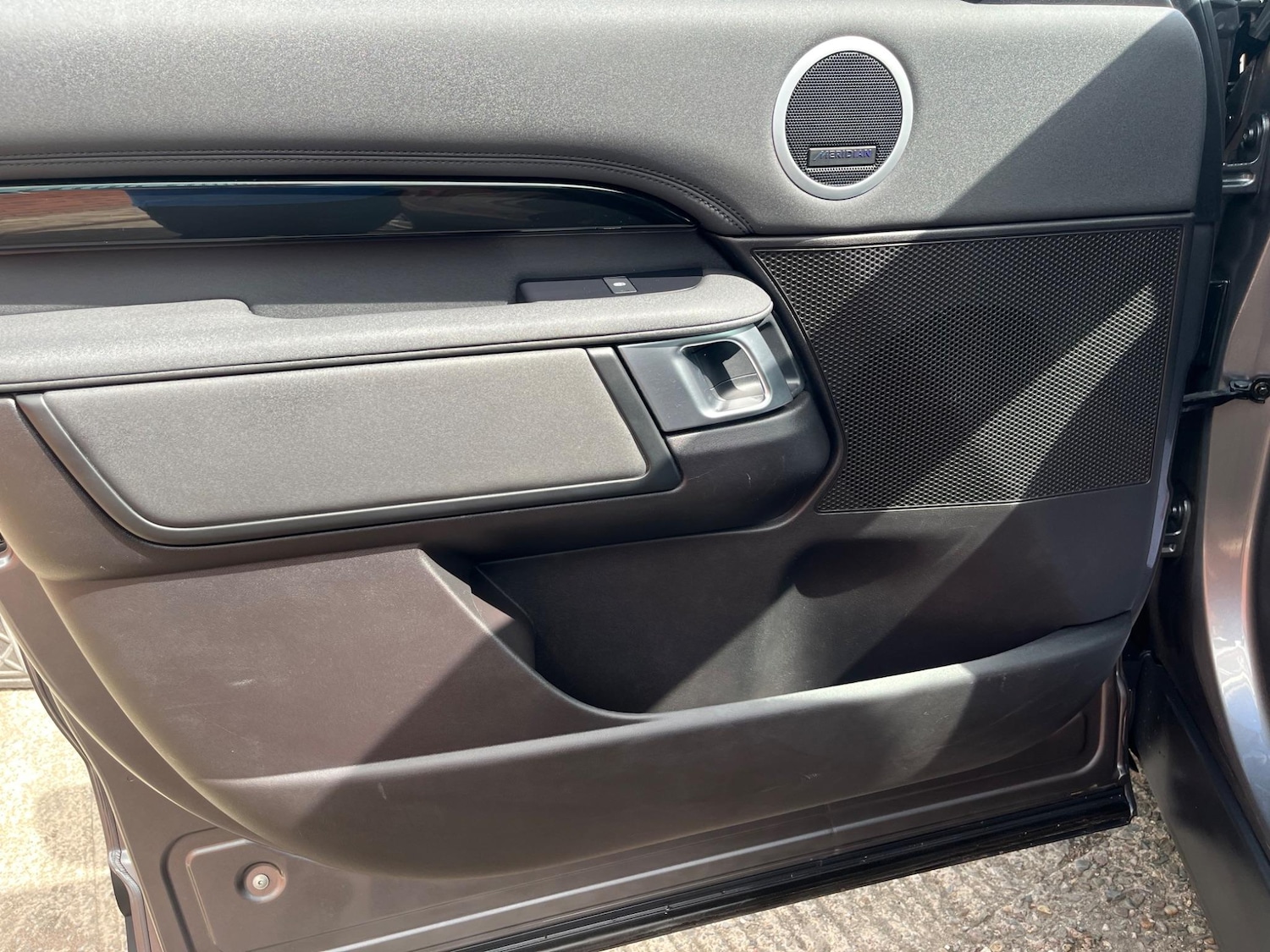 Used Land Rover Discovery 2018 for sale - 76987868: Photo 34