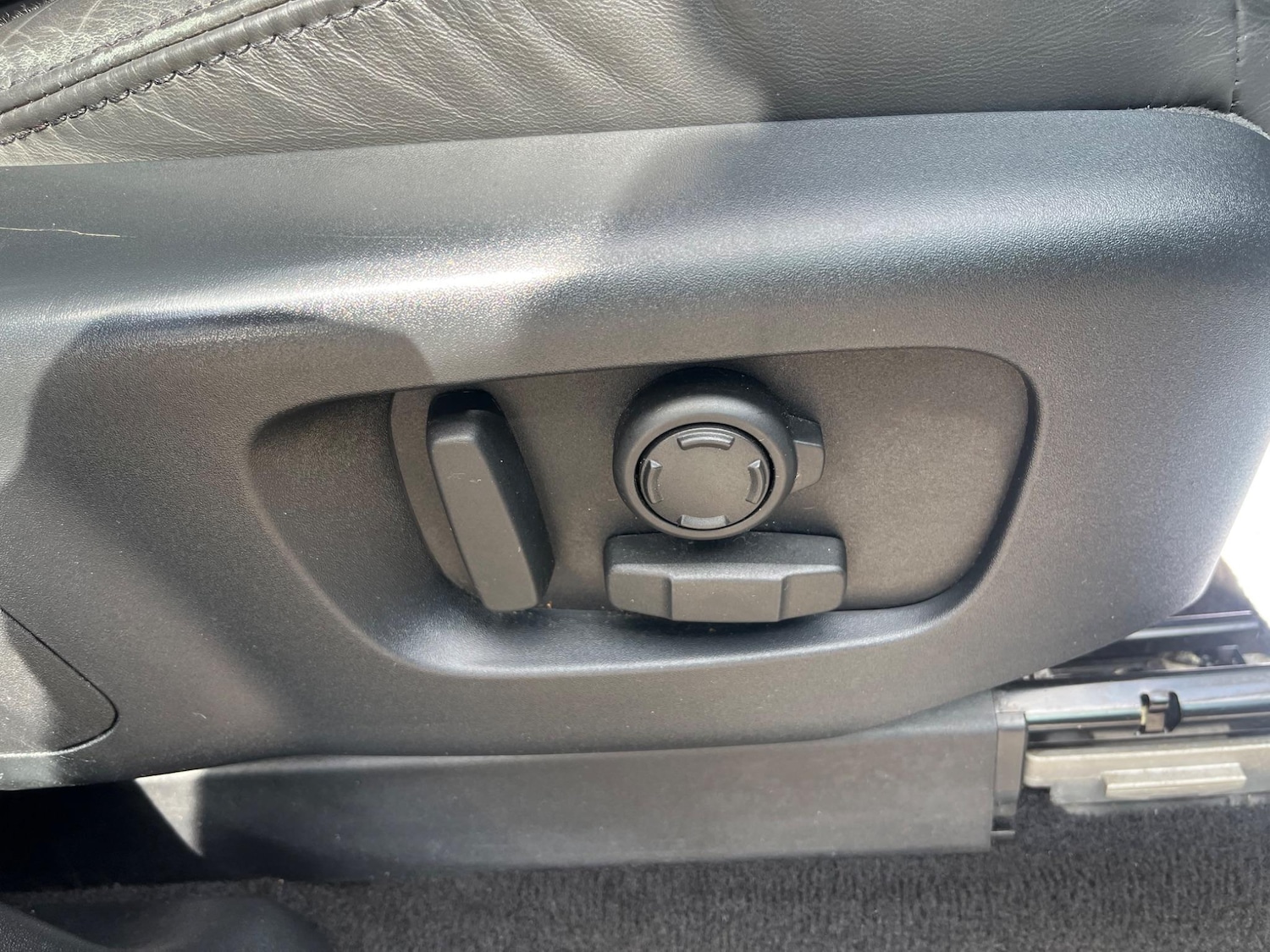 Used Land Rover Discovery 2018 for sale - 76987868: Photo 38