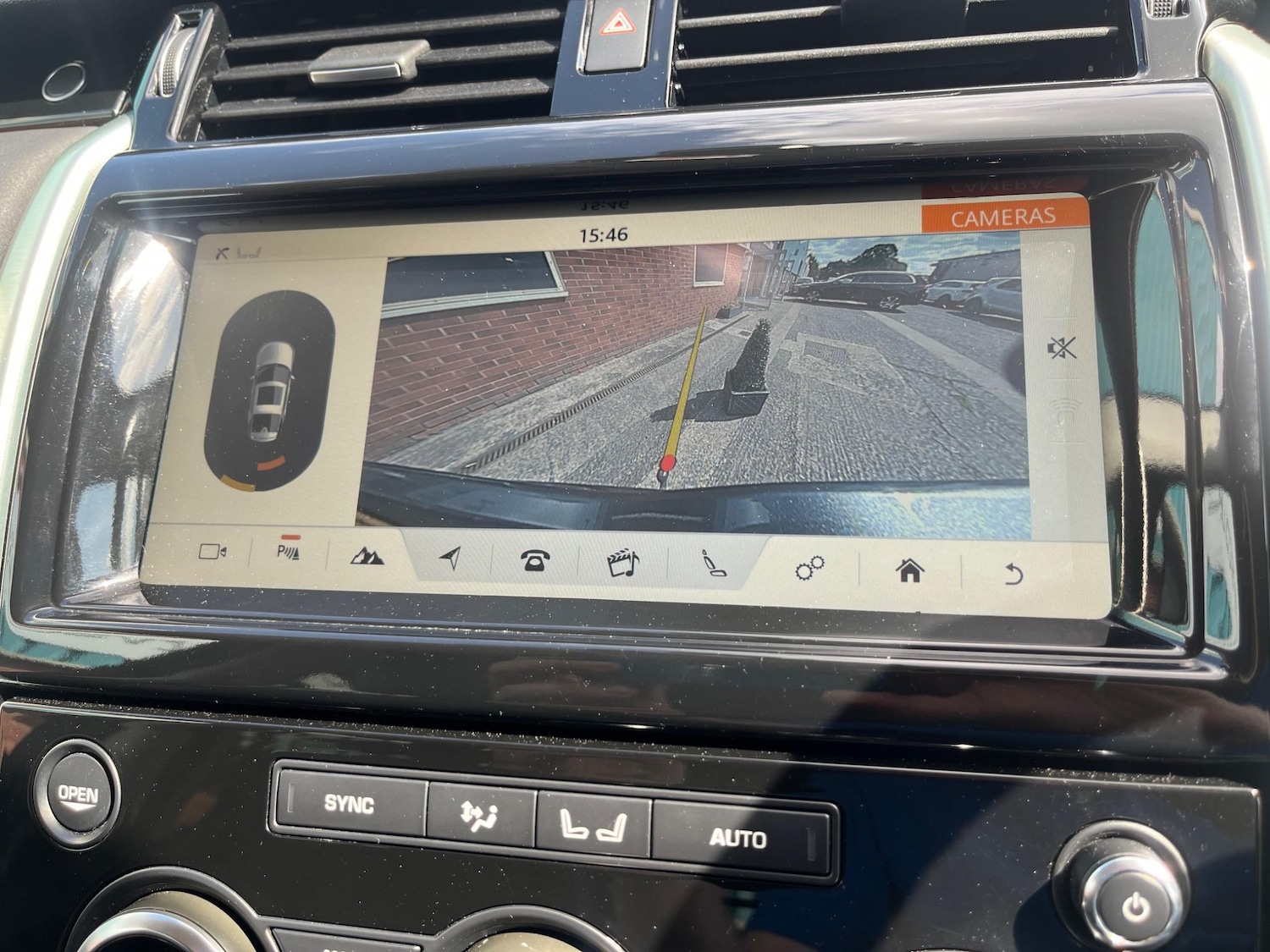 Used Land Rover Discovery 2018 for sale - 76987868: Photo 5