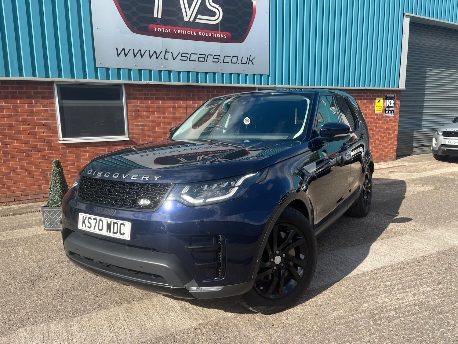 Used Land Rover Discovery 2020 for sale - 76987711: Photo 24