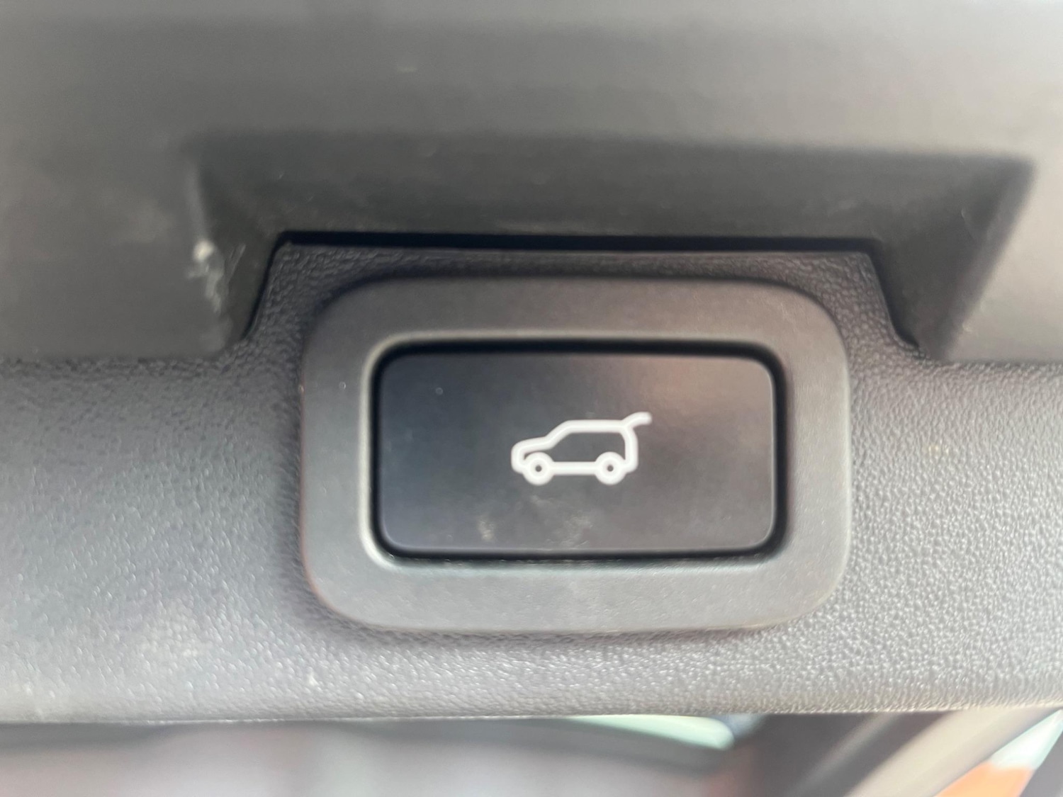 Used Land Rover Discovery 2020 for sale - 76987711: Photo 32