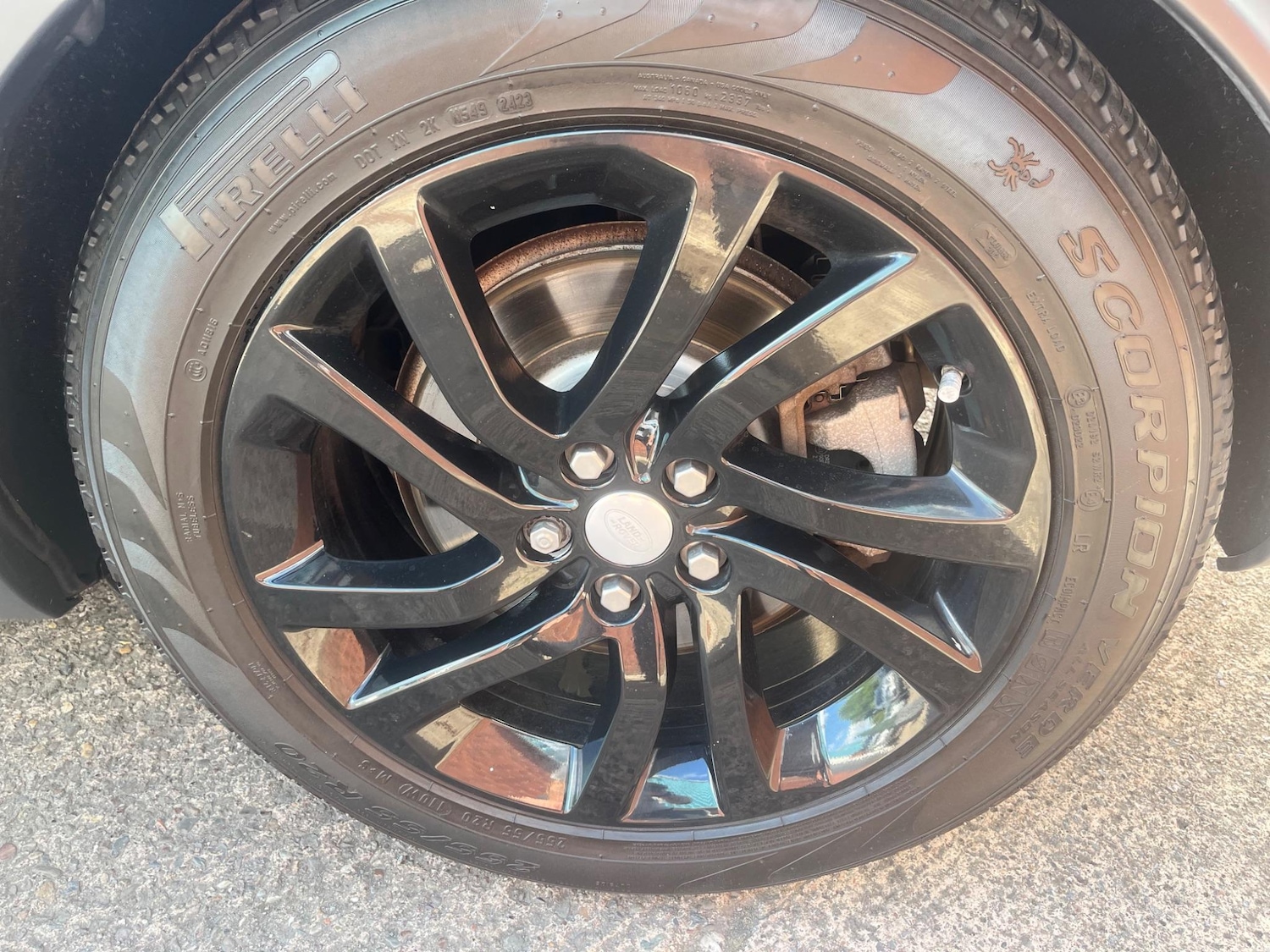 Used Land Rover Discovery 2020 for sale - 76987711: Photo 37