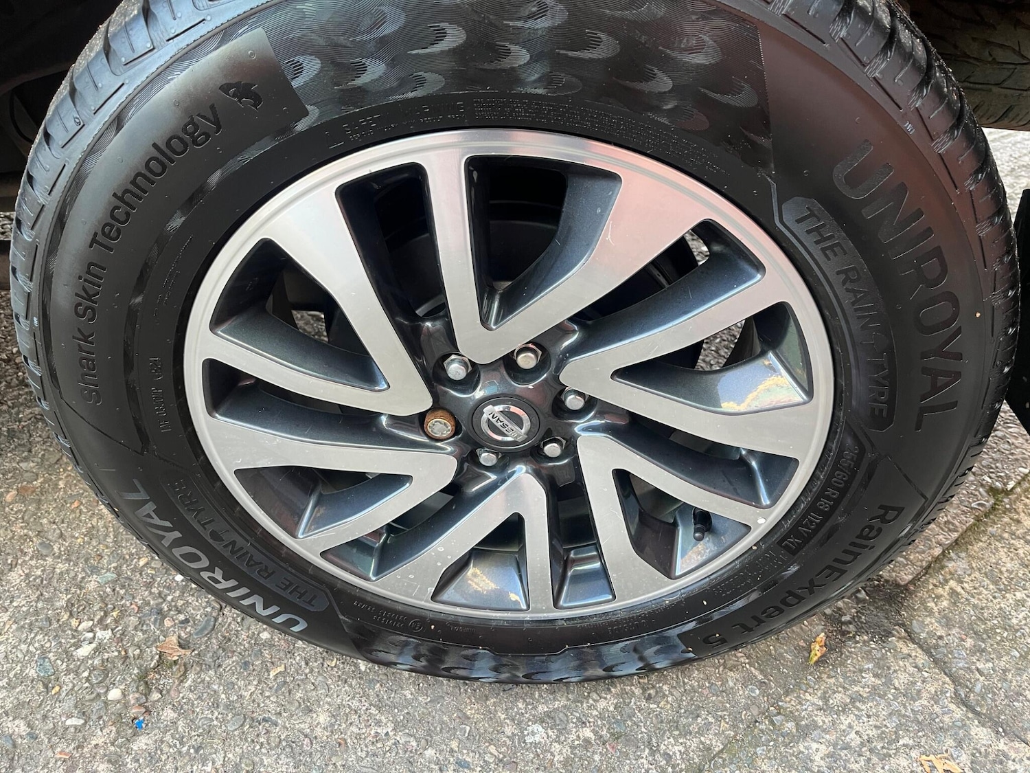 Used Nissan Navara 2018 for sale - 76633358: Photo 32