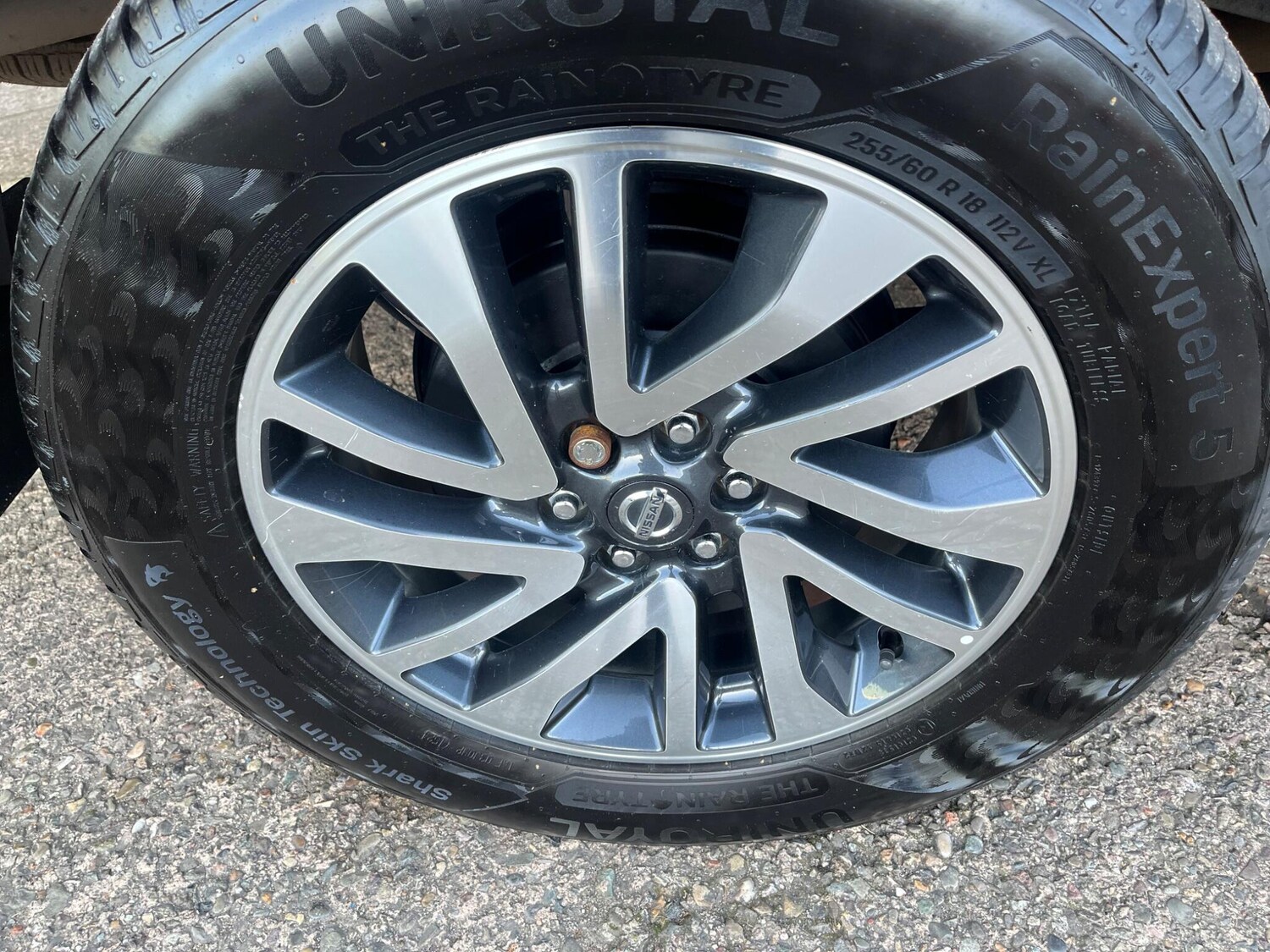 Used Nissan Navara 2018 for sale - 76633358: Photo 33