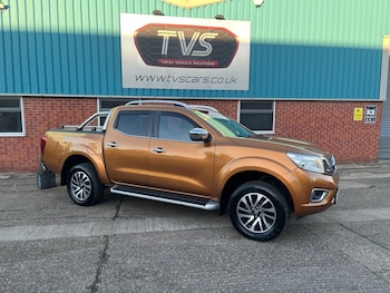 Used Nissan Navara 2018 for sale - 76633358: Photo