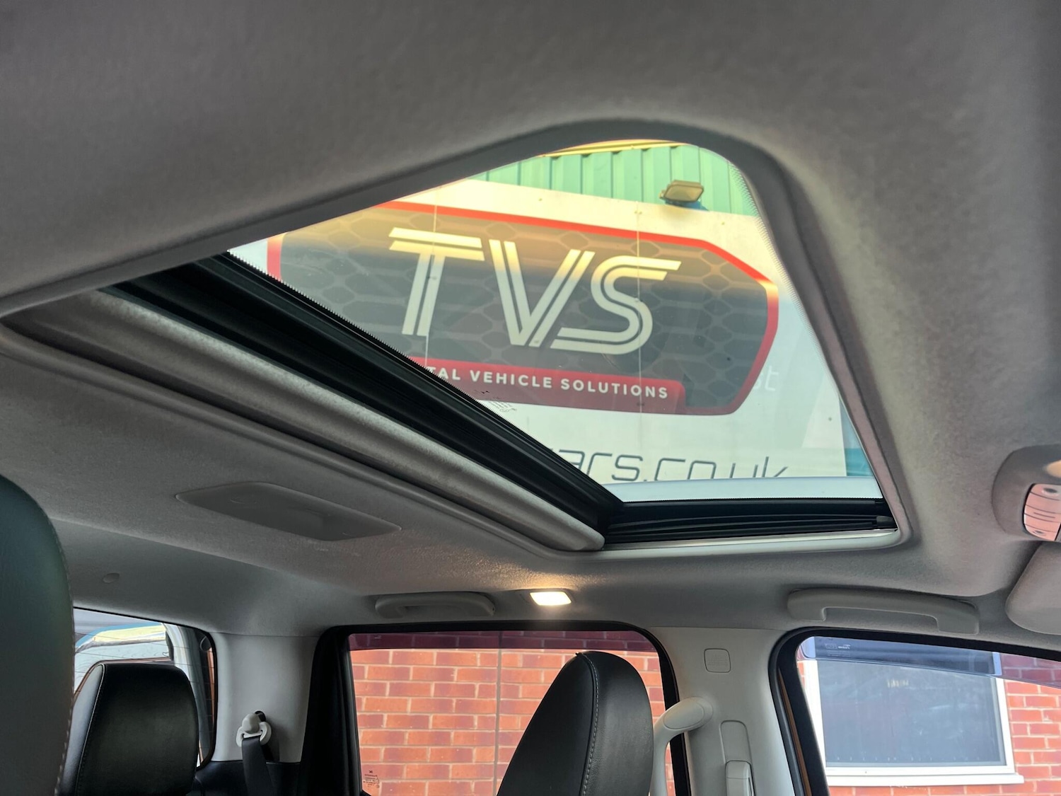 Used Nissan Navara 2018 for sale - 76633358: Photo 5