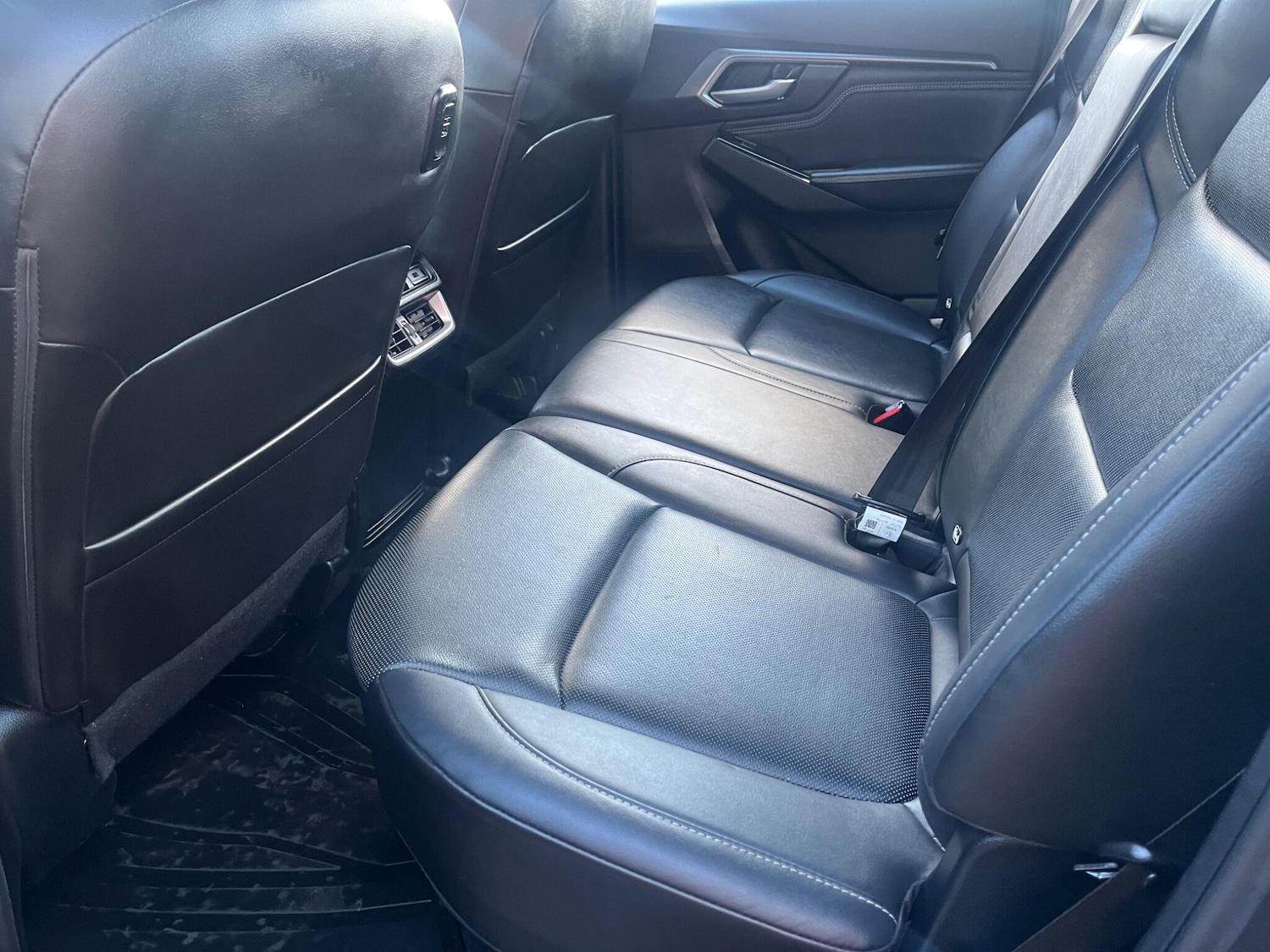 Used Isuzu D-Max 2022 for sale - 76995817: Photo 10