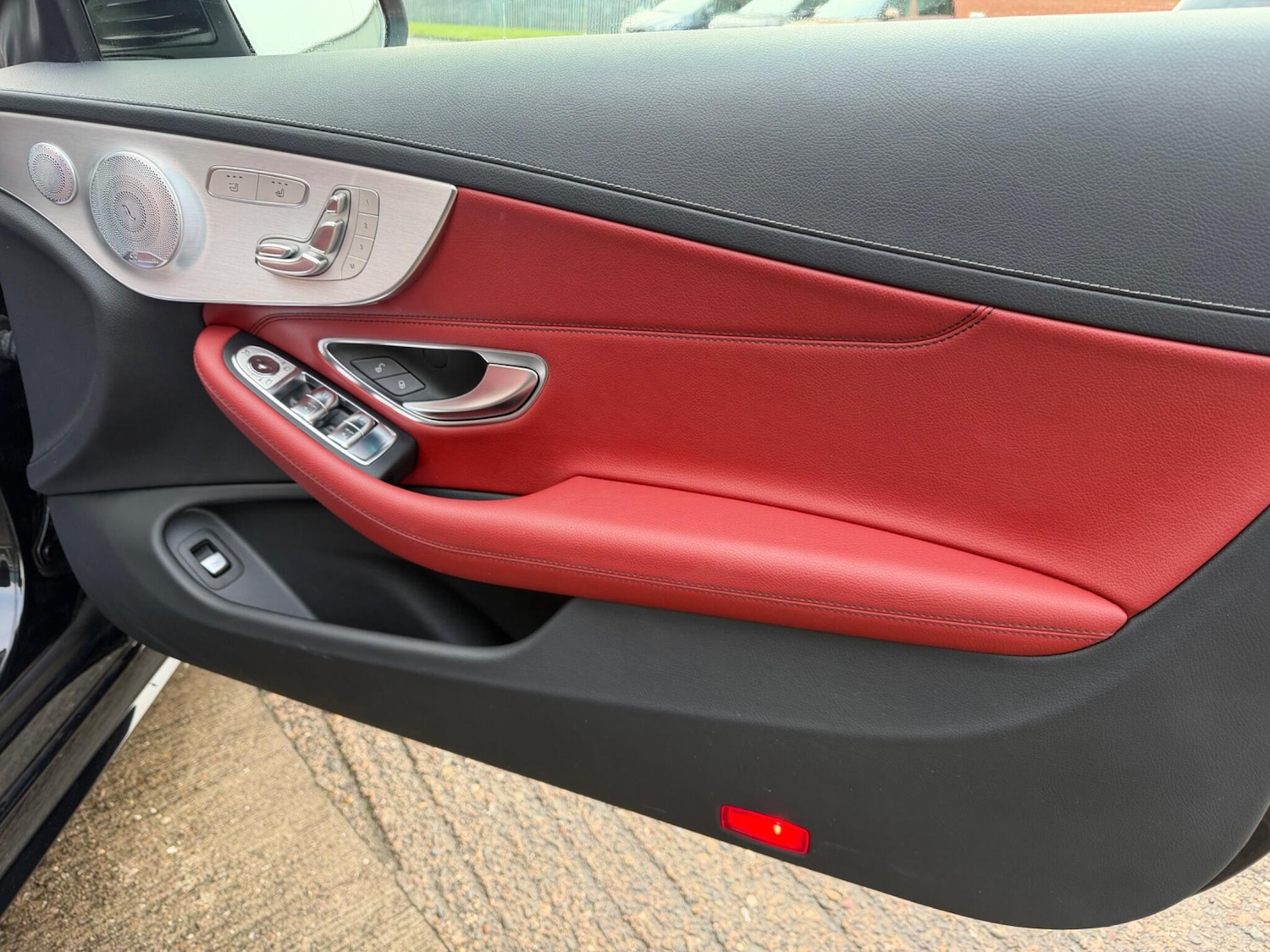 Used Mercedes-Benz C Class 2018 for sale - 77230430: Photo 29