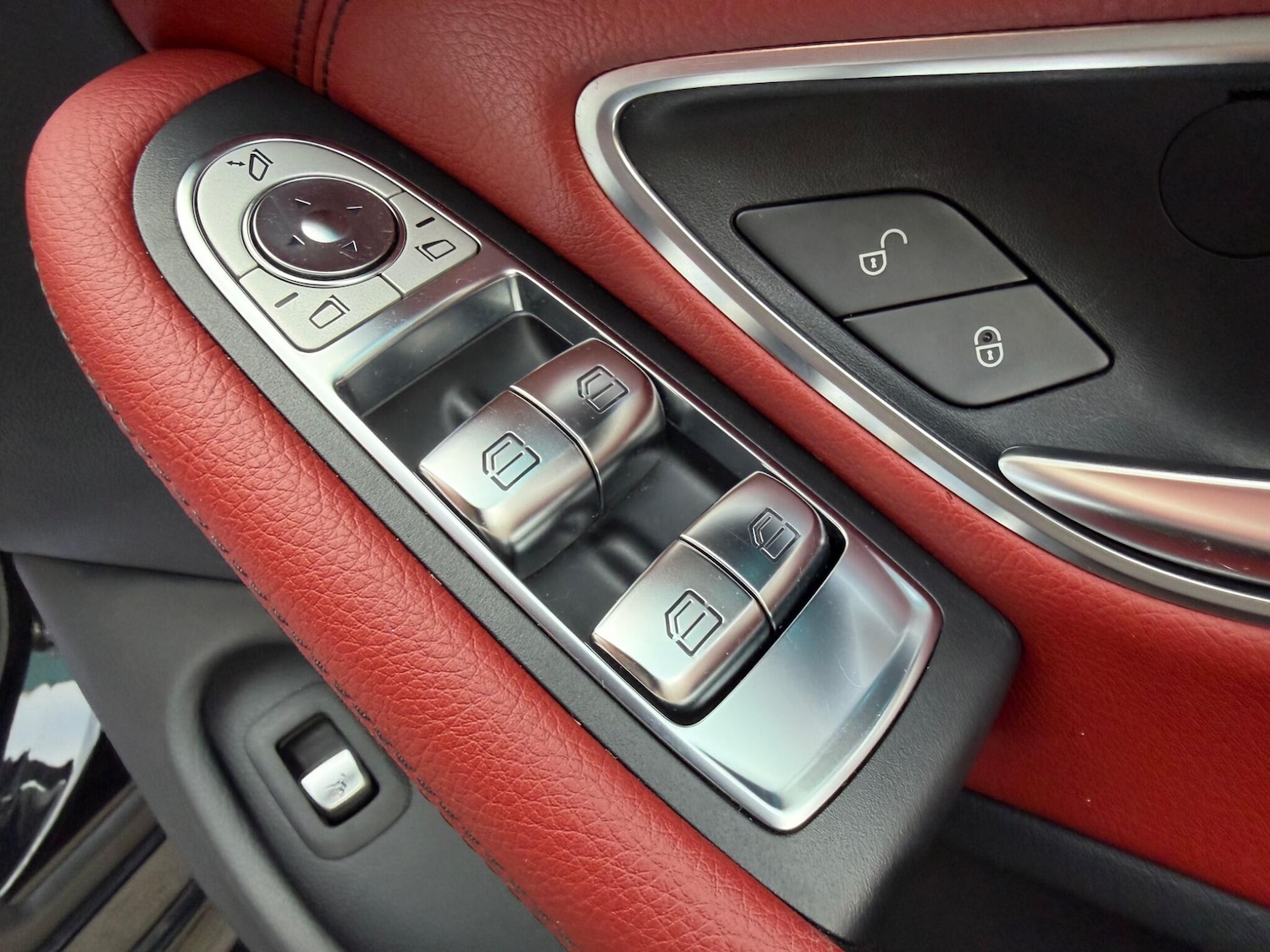 Used Mercedes-Benz C Class 2018 for sale - 77230430: Photo 30