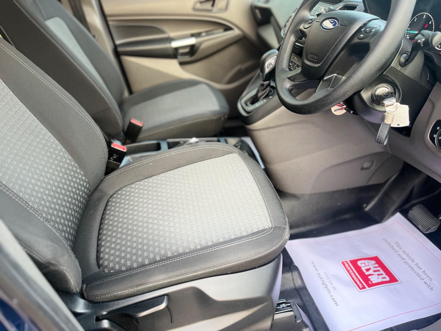 Used Ford Transit Connect 2023 for sale - 76989962: Photo 11