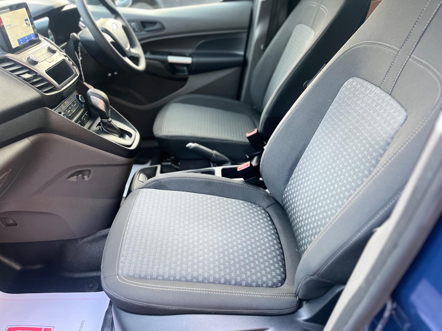 Used Ford Transit Connect 2023 for sale - 76989962: Photo 9