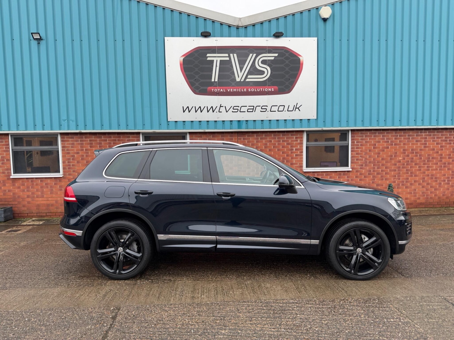 Used Volkswagen Touareg 2017 for sale - 77387354: Photo 24