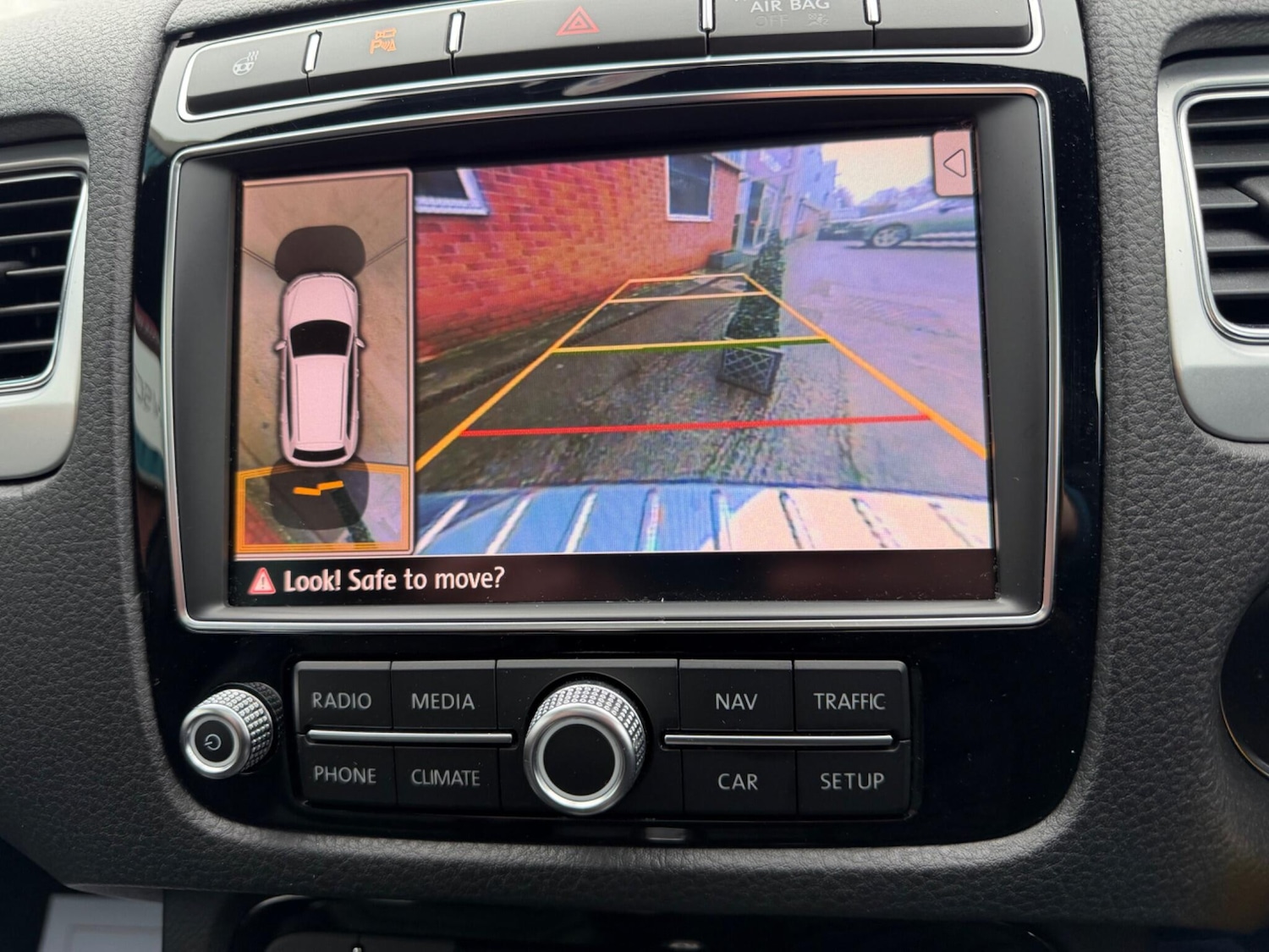 Used Volkswagen Touareg 2017 for sale - 77387354: Photo 6