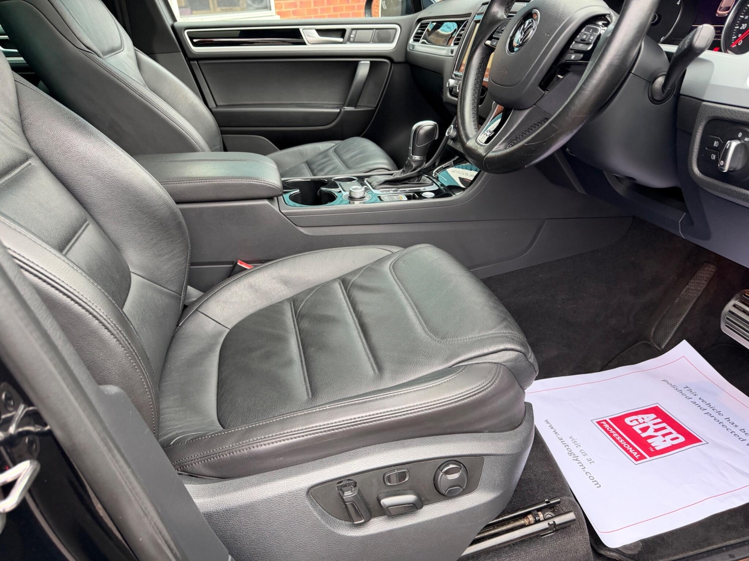 Used Volkswagen Touareg 2017 for sale - 77387354: Photo 8