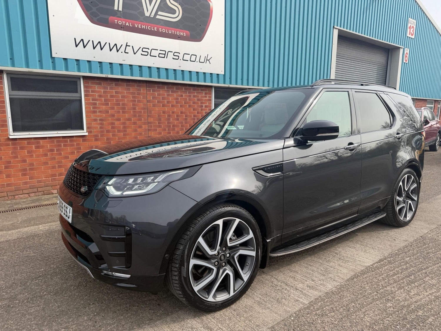 Used Land Rover Discovery 2019 for sale - 78203771: Photo 18