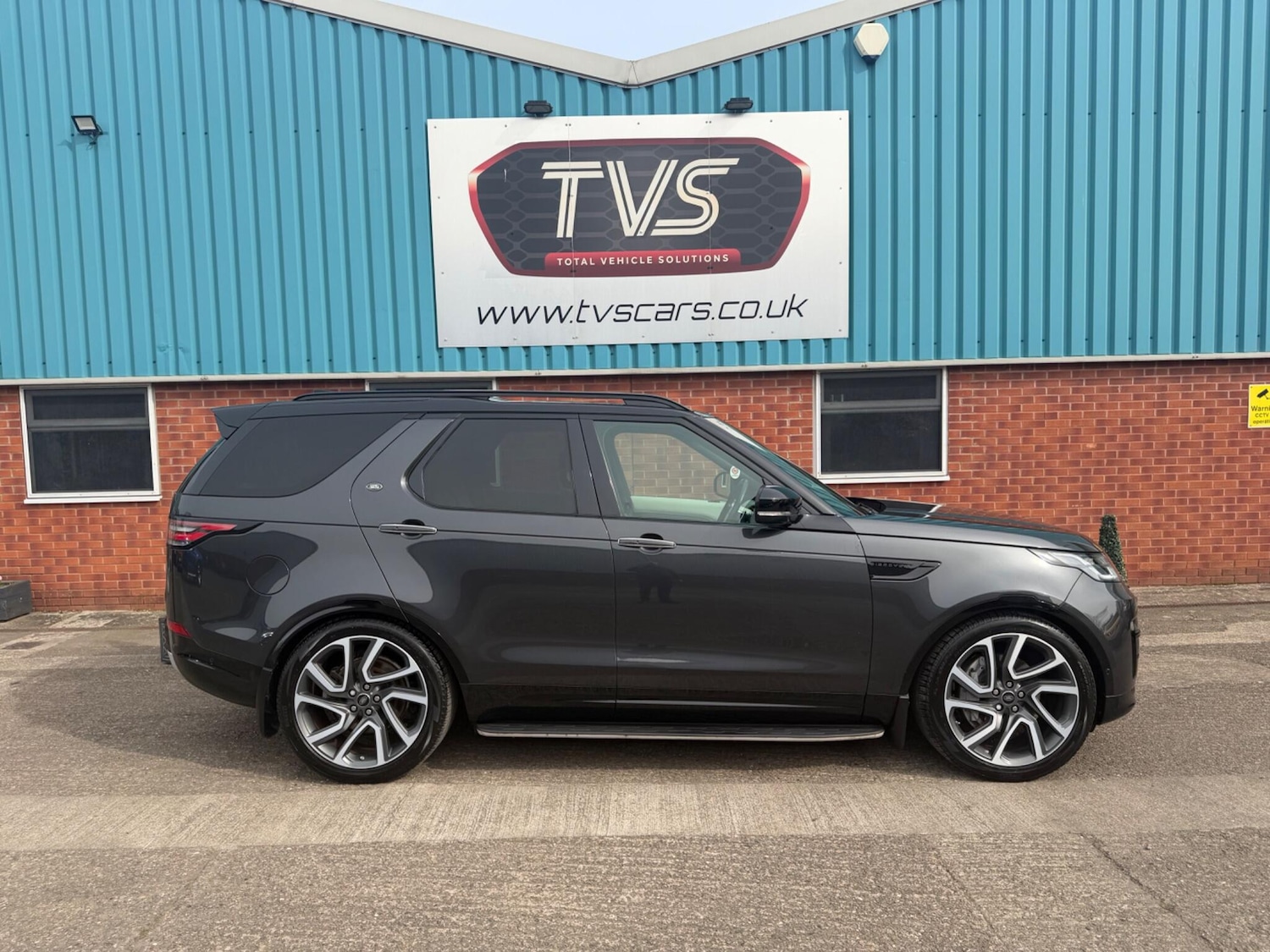 Used Land Rover Discovery 2019 for sale - 78203771: Photo 25