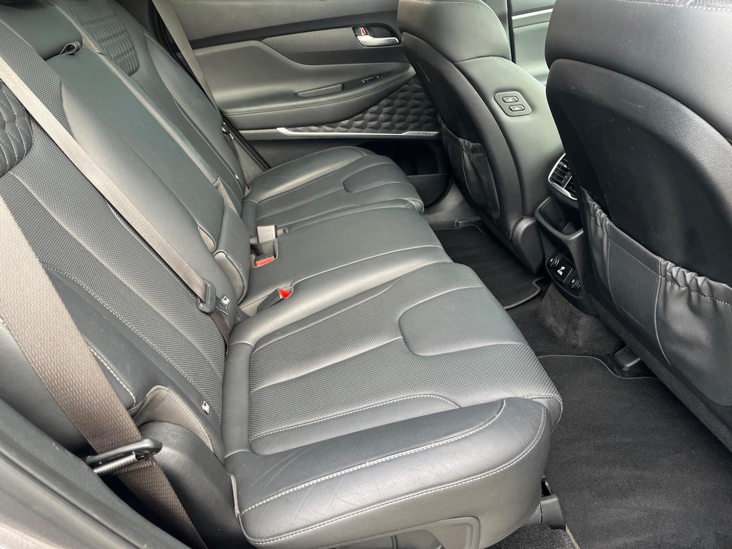 Used Hyundai Santa Fe 2019 for sale - 76349681: Photo 13