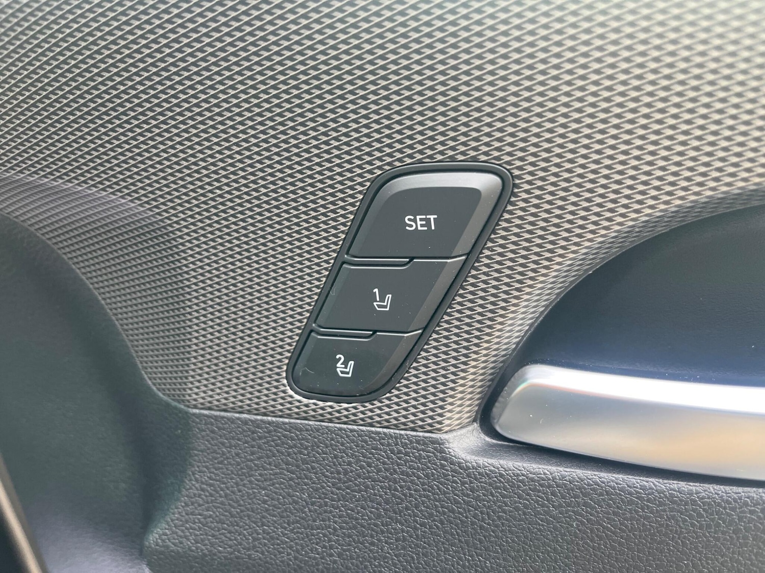 Used Hyundai Santa Fe 2019 for sale - 76349681: Photo 35