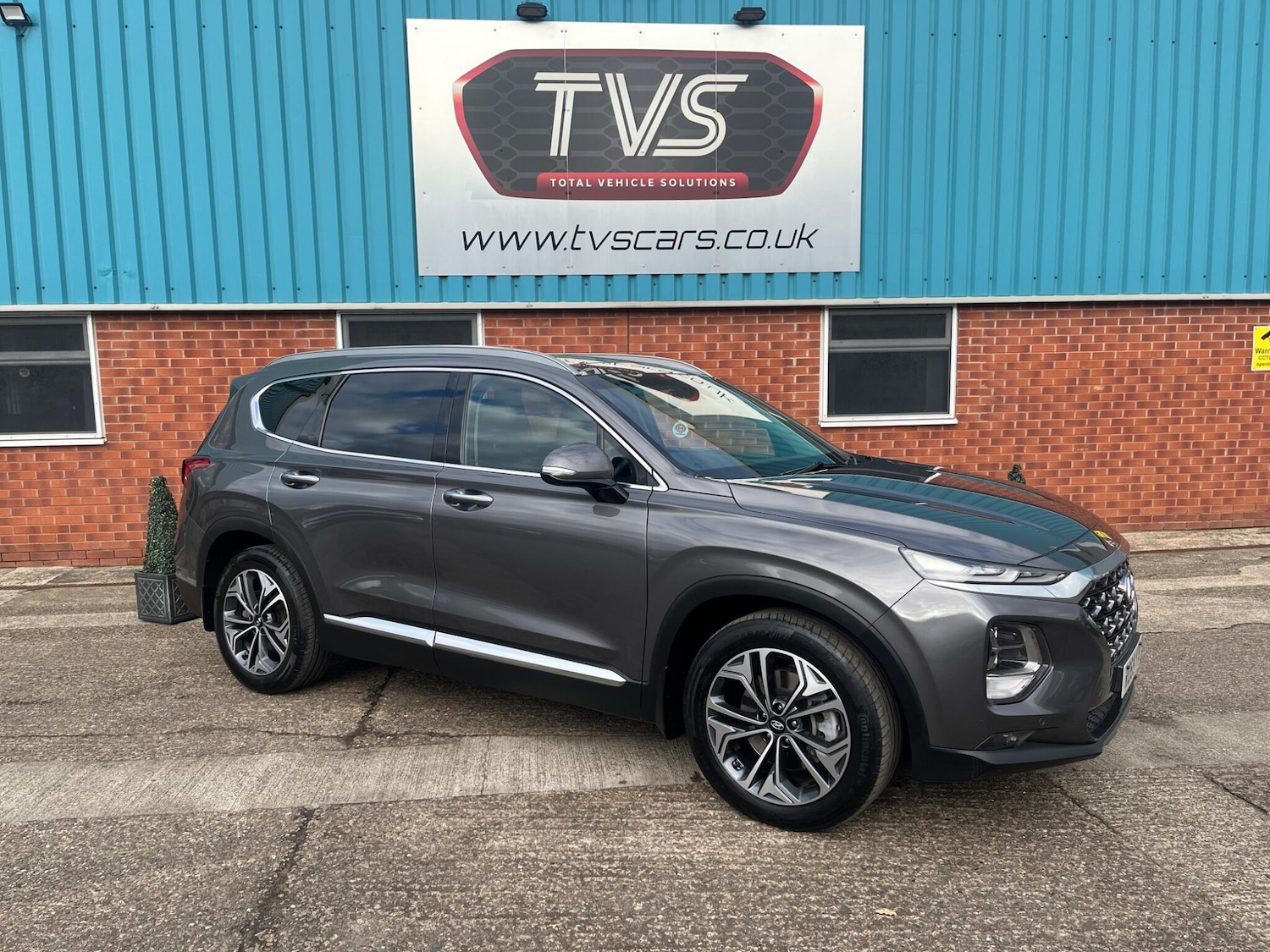 Used Hyundai Santa Fe 2019 for sale - 76349681: Photo 4