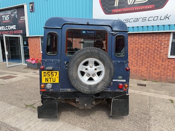 Used Land Rover Defender 2008 for sale - 79635124: Photo