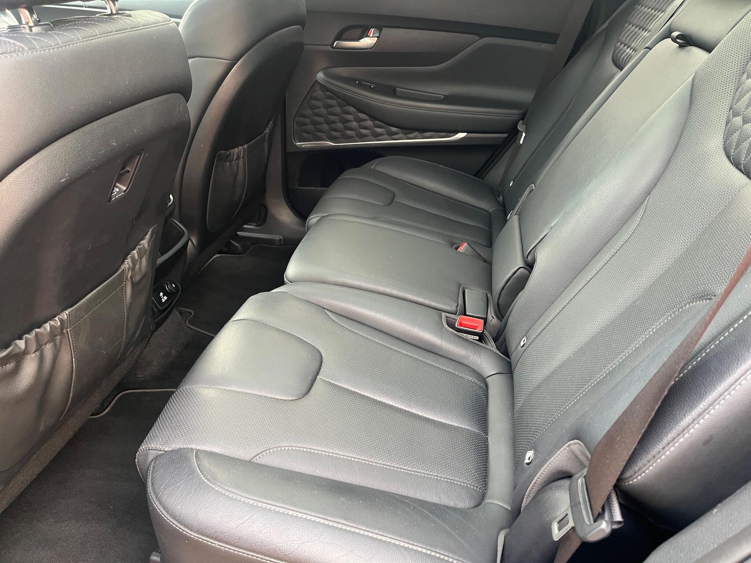 Used Hyundai Santa Fe 2019 for sale - 76996364: Photo 12