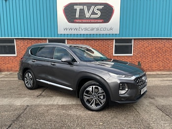 Used Hyundai Santa Fe 2019 for sale - 76996364: Photo