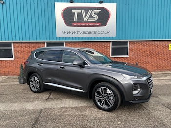 Used Hyundai Santa Fe 2019 for sale - 76996364: Photo